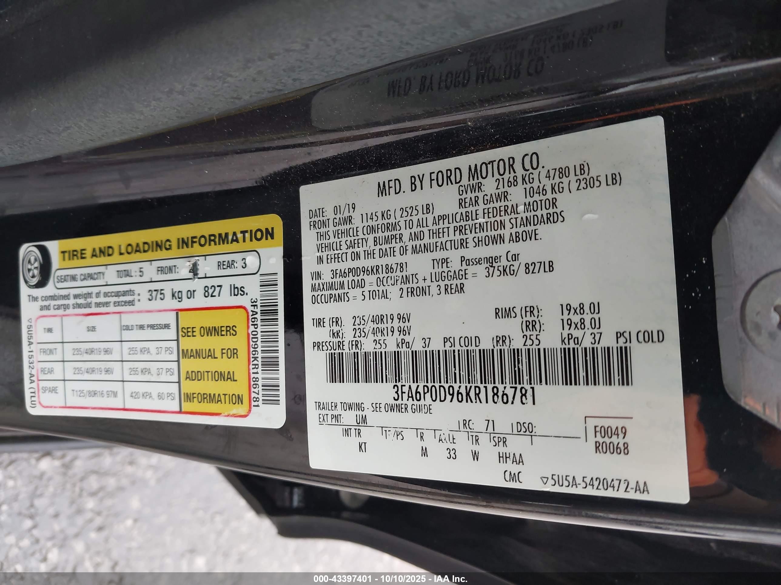 FORD FUSION image 9