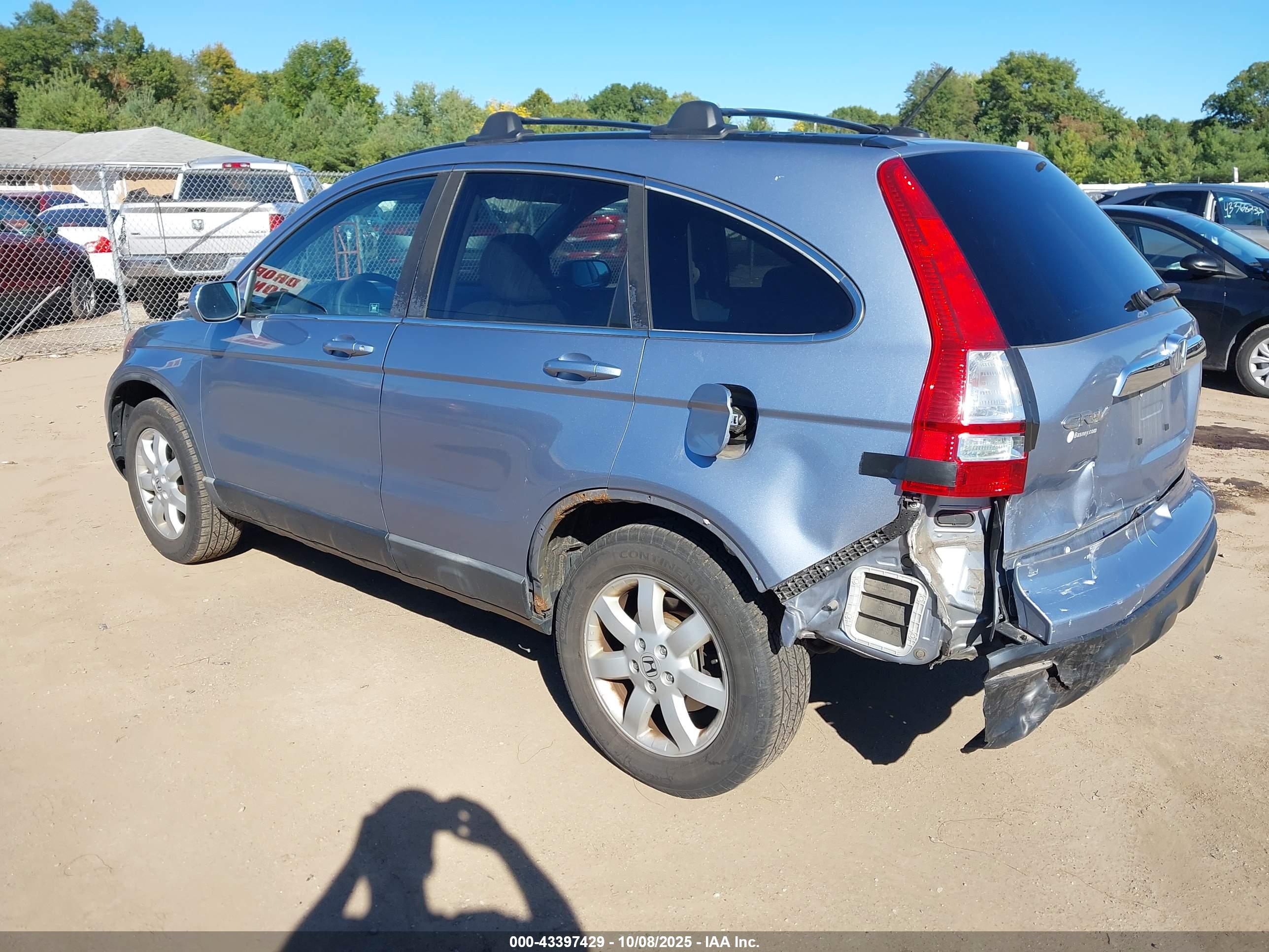 HONDA CR-V image 3