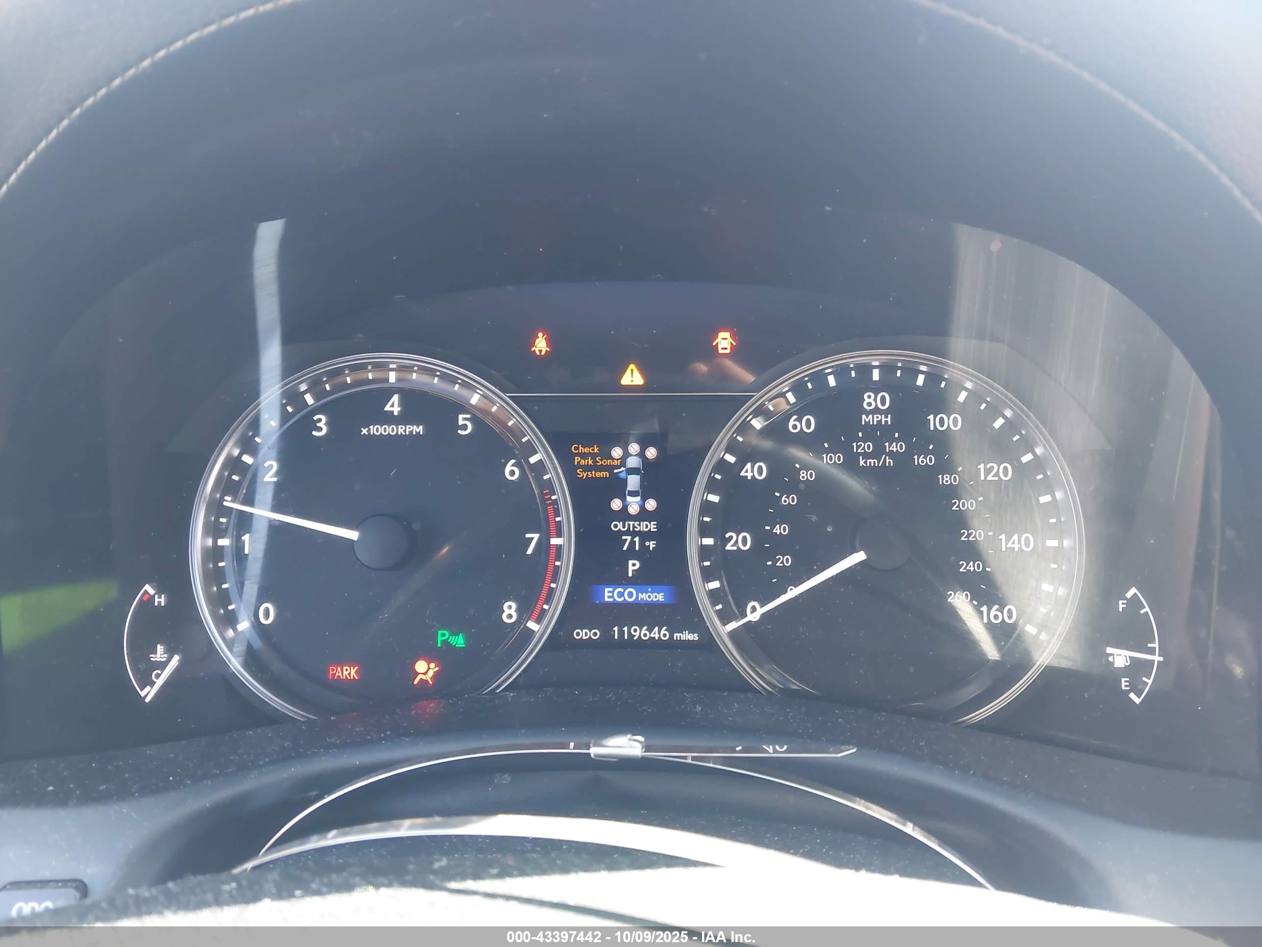 LEXUS GS image 7