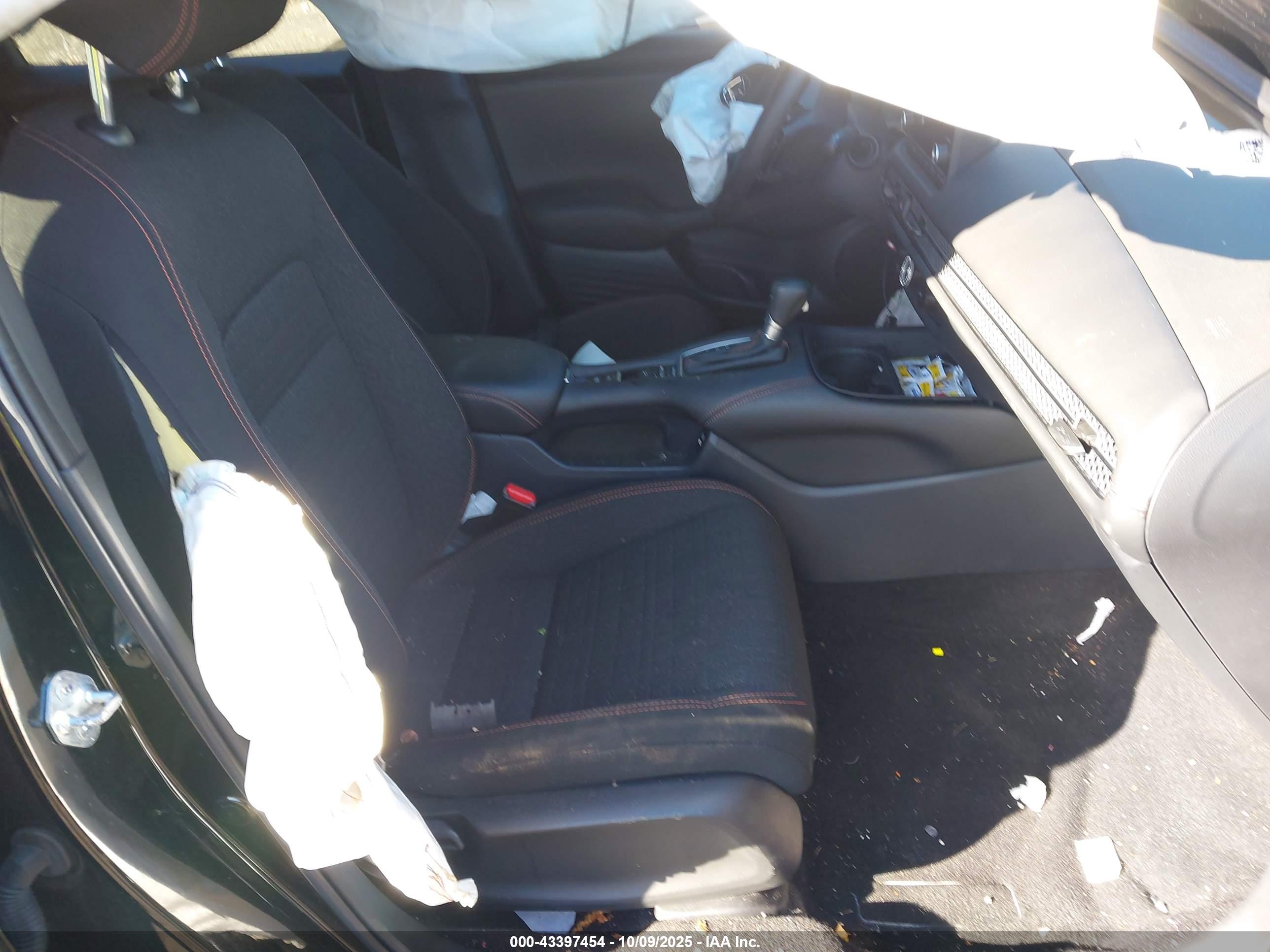 HONDA HR-V image 5