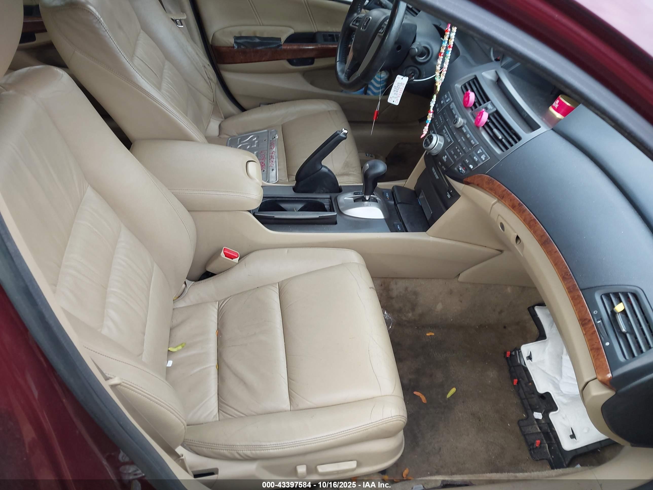 HONDA ACCORD image 5
