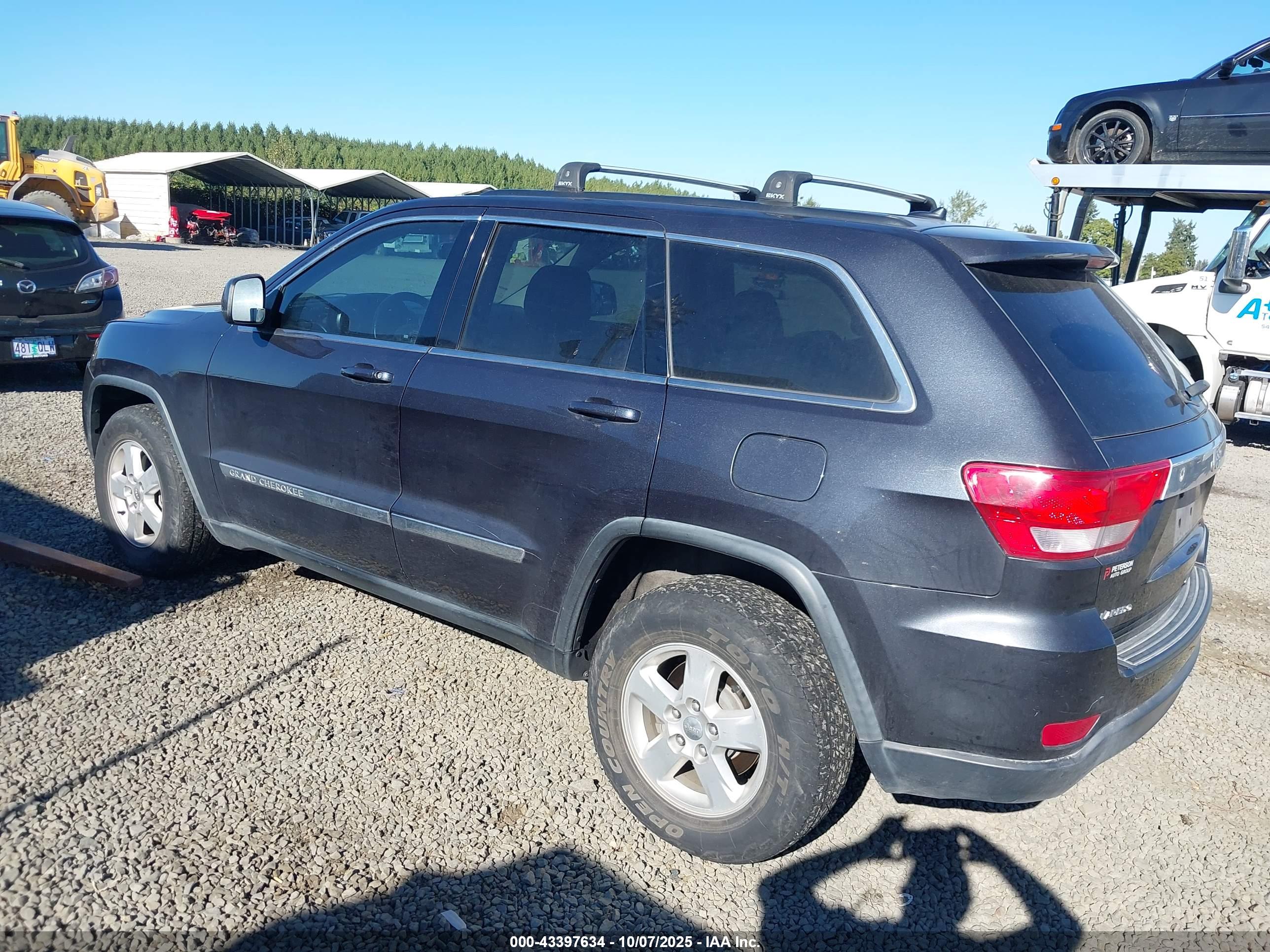 JEEP GRAND image 3