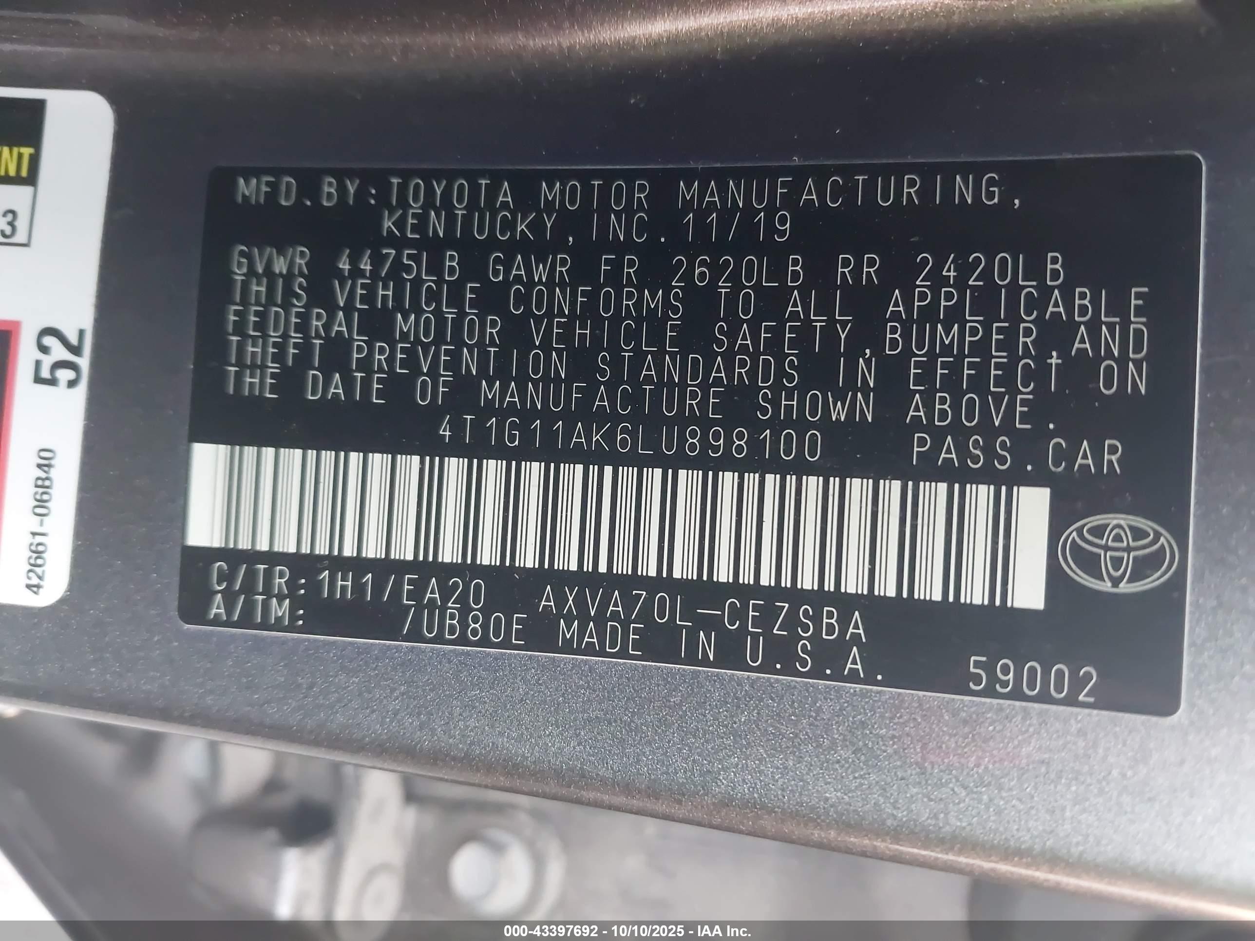 TOYOTA CAMRY image 9