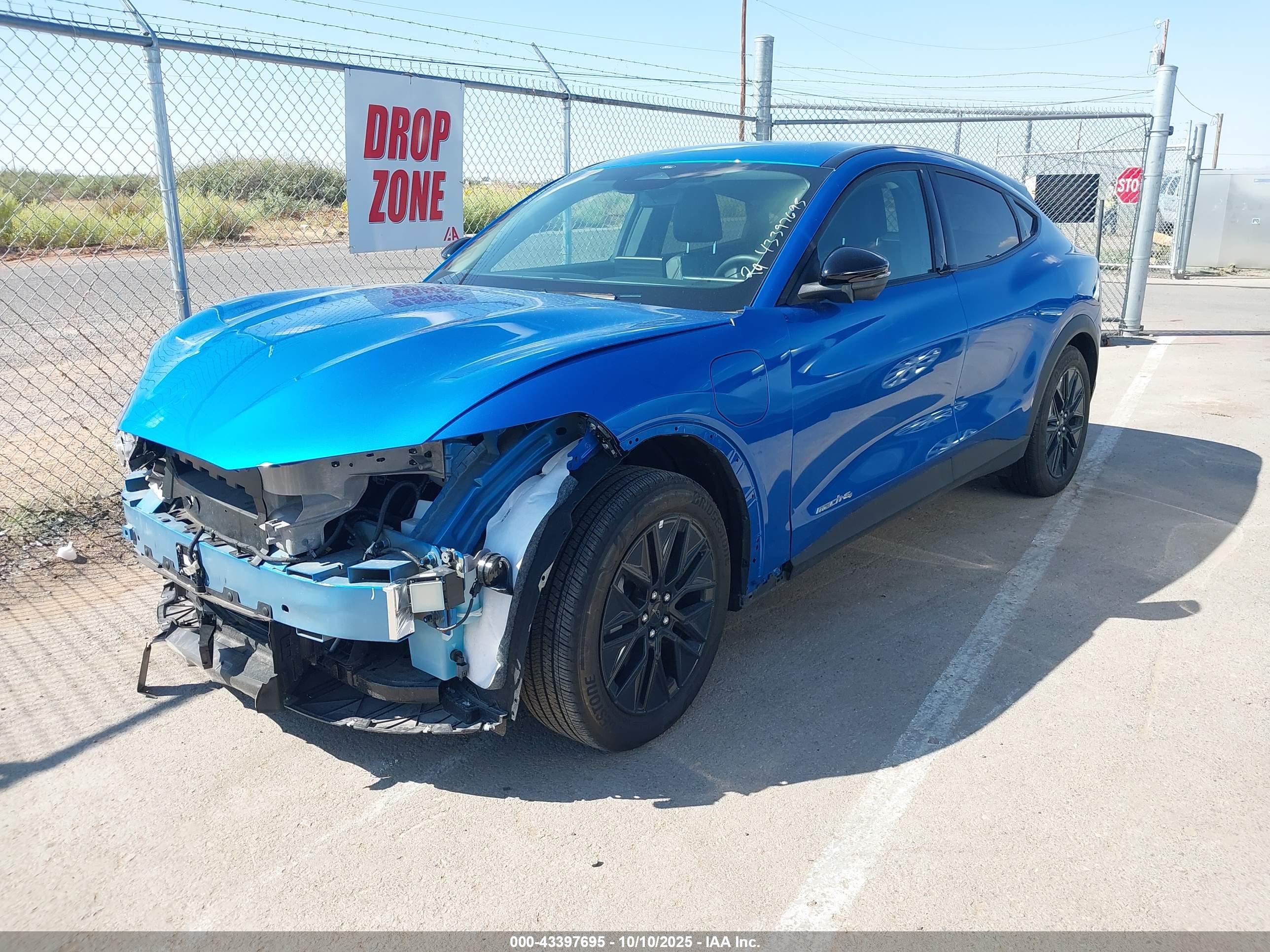 FORD MUSTANG image 2