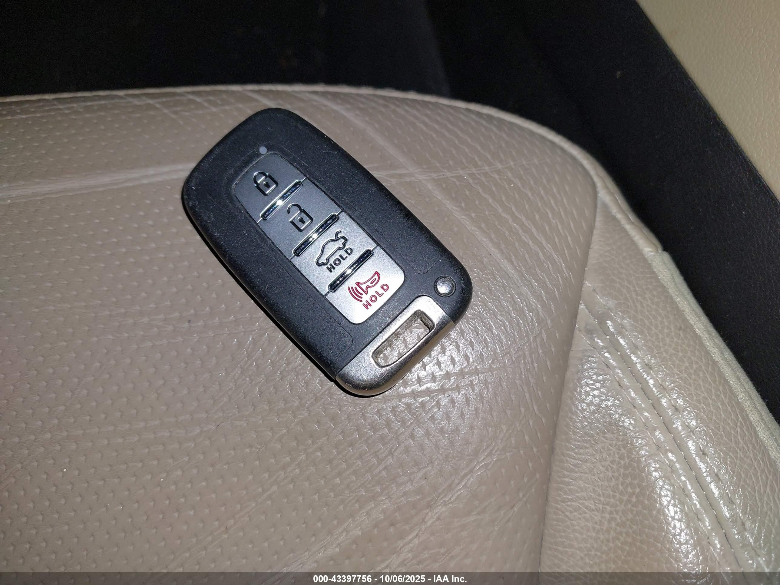 HYUNDAI SONATA image 11
