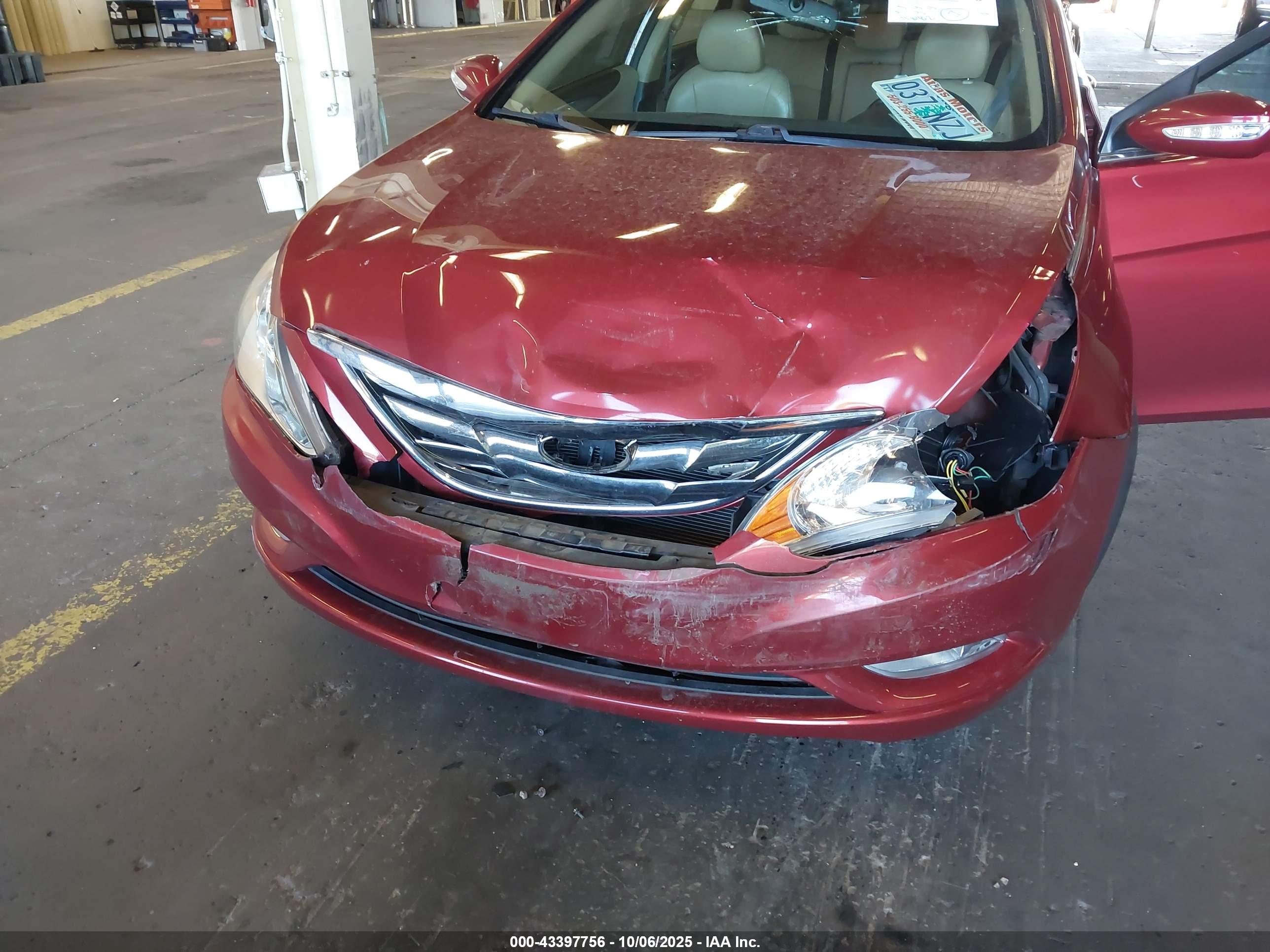 HYUNDAI SONATA image 6