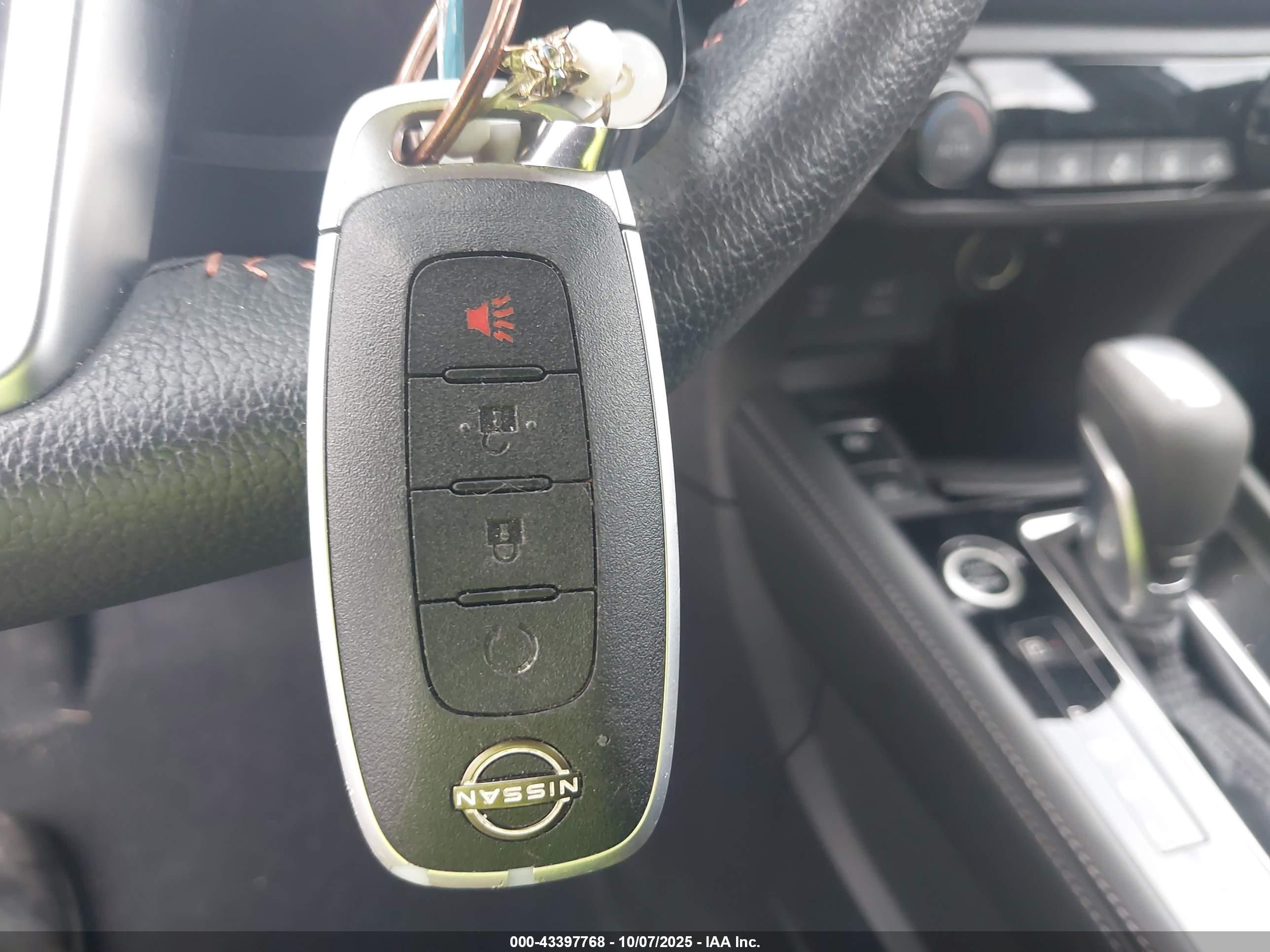 NISSAN KICKS image 11