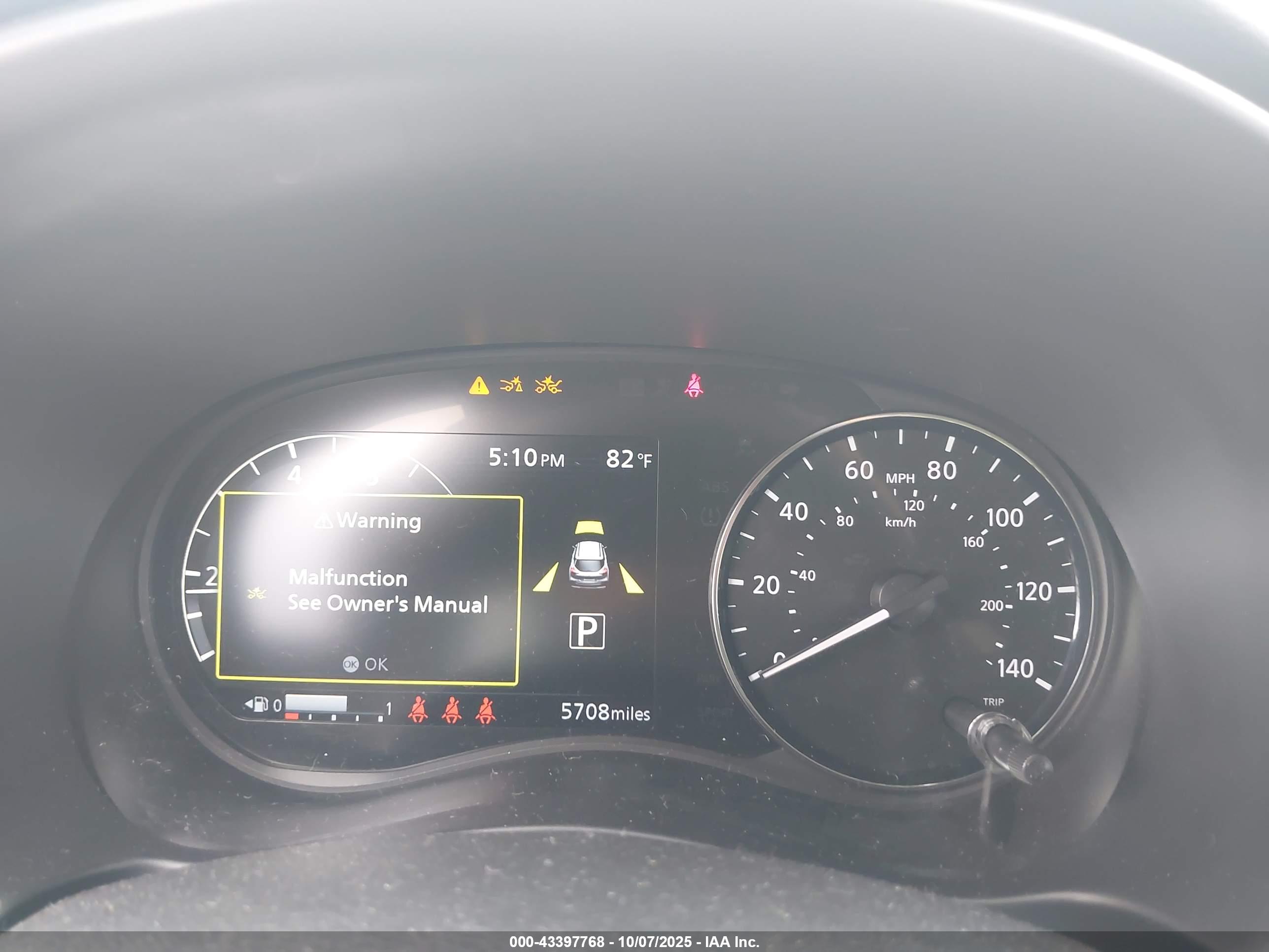 NISSAN KICKS image 7