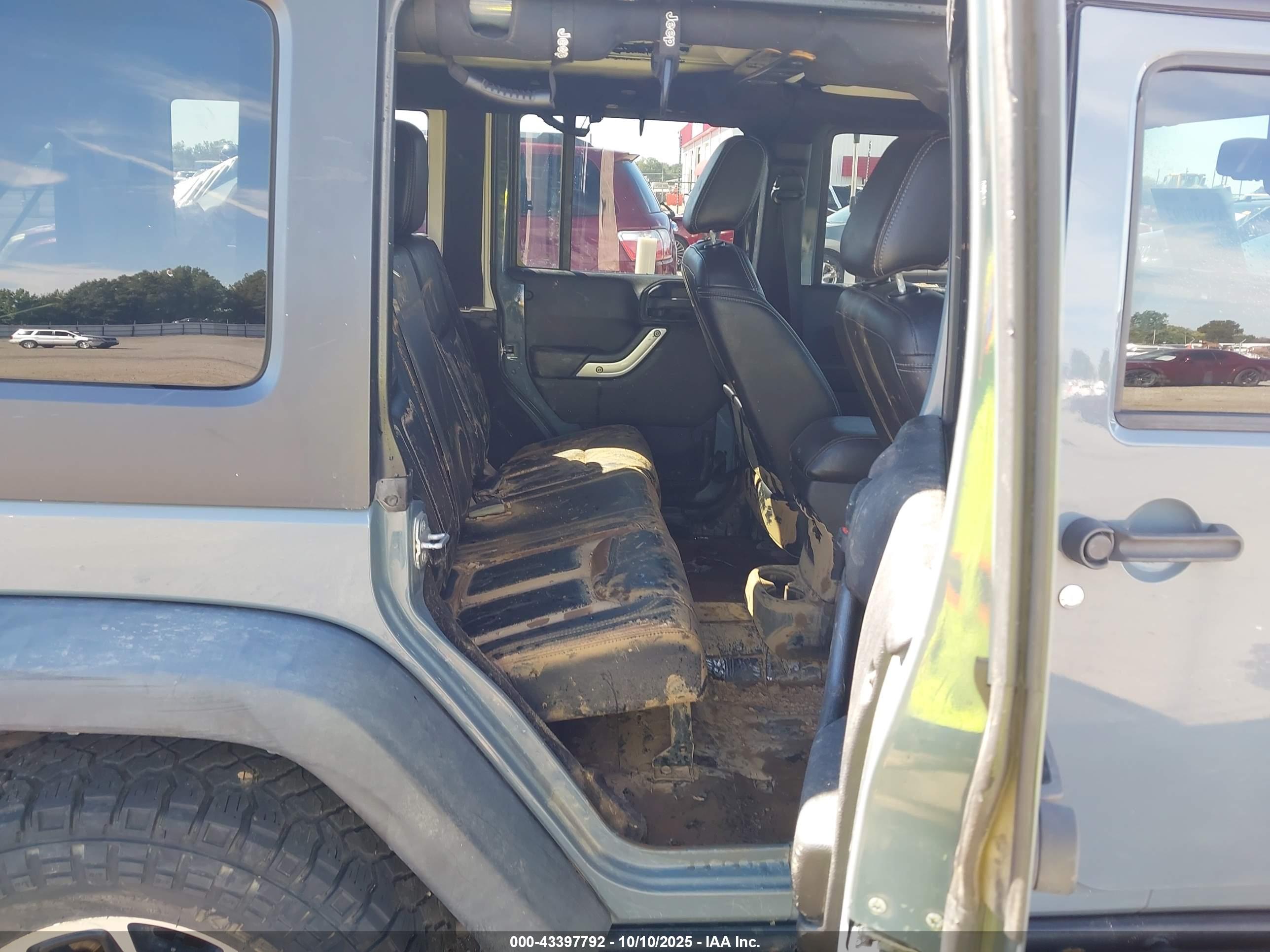 JEEP WRANGLER image 8