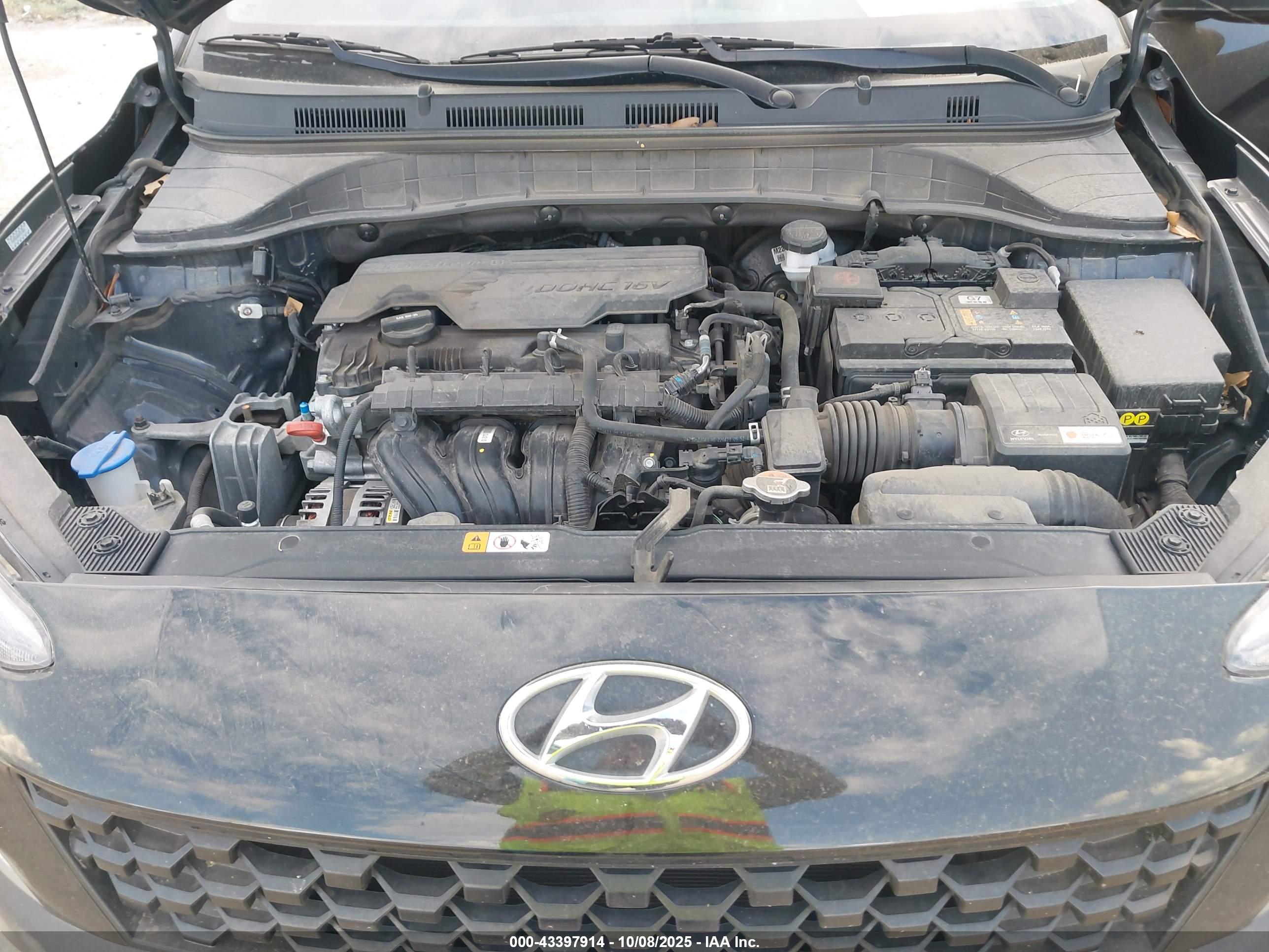 HYUNDAI KONA image 10