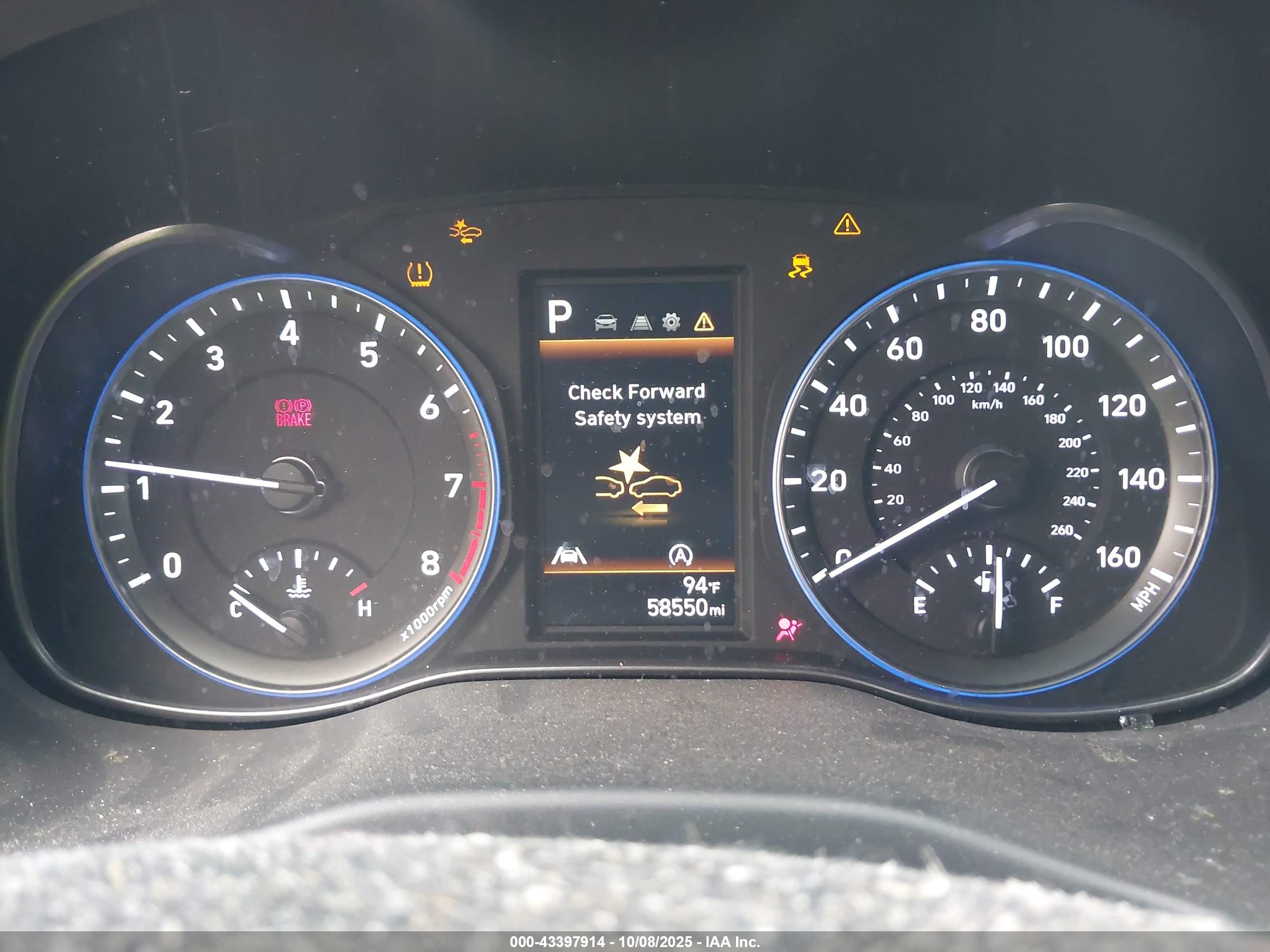 HYUNDAI KONA image 7