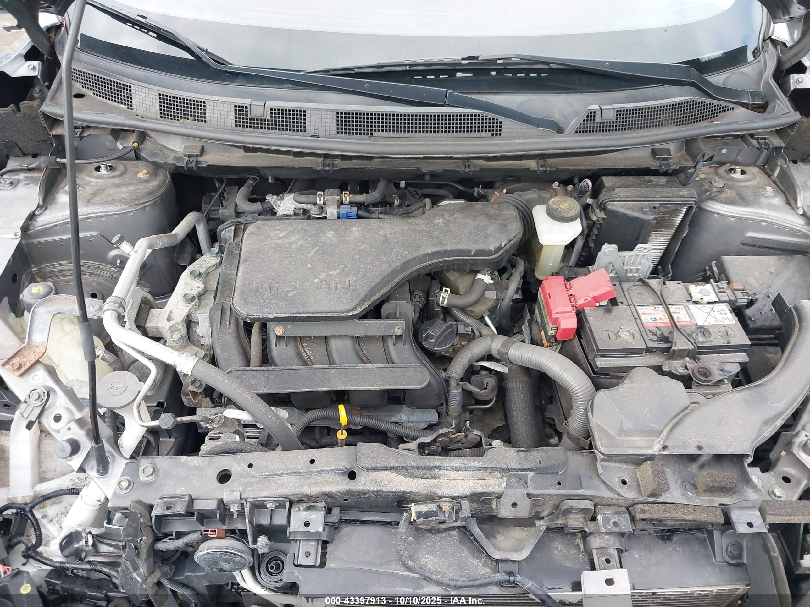 NISSAN ROGUE image 10