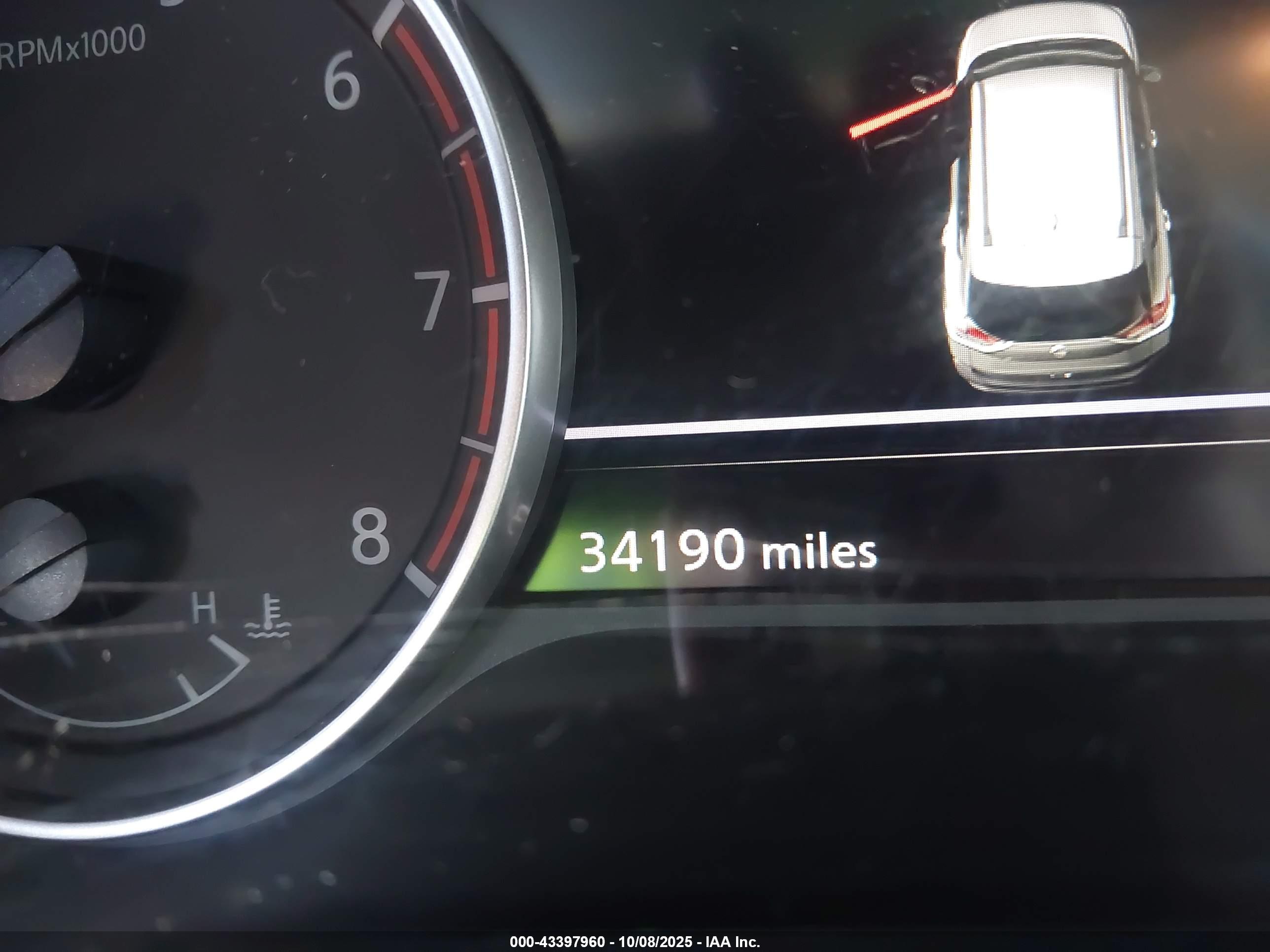 NISSAN ROGUE image 7