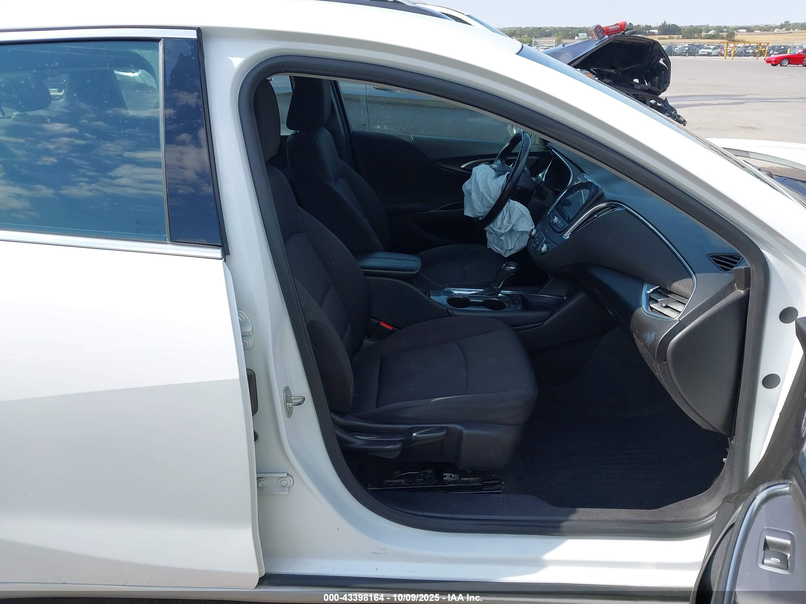 CHEVROLET MALIBU image 5