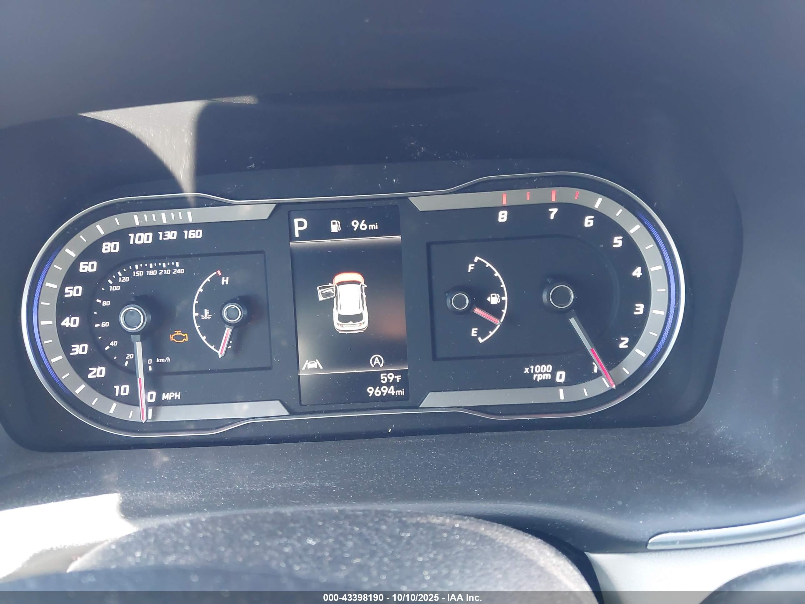 HYUNDAI TUCSON image 7