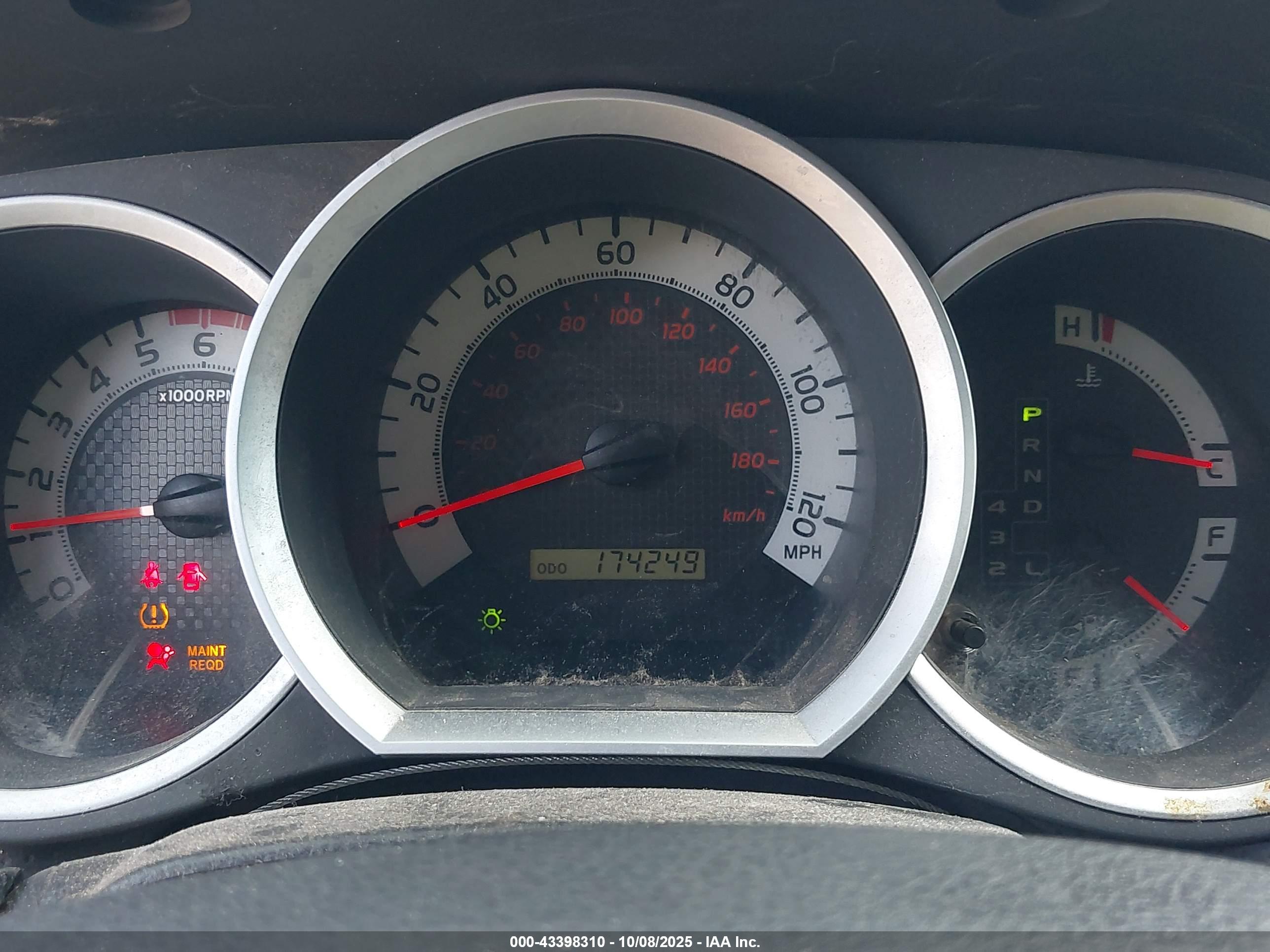TOYOTA TACOMA image 7