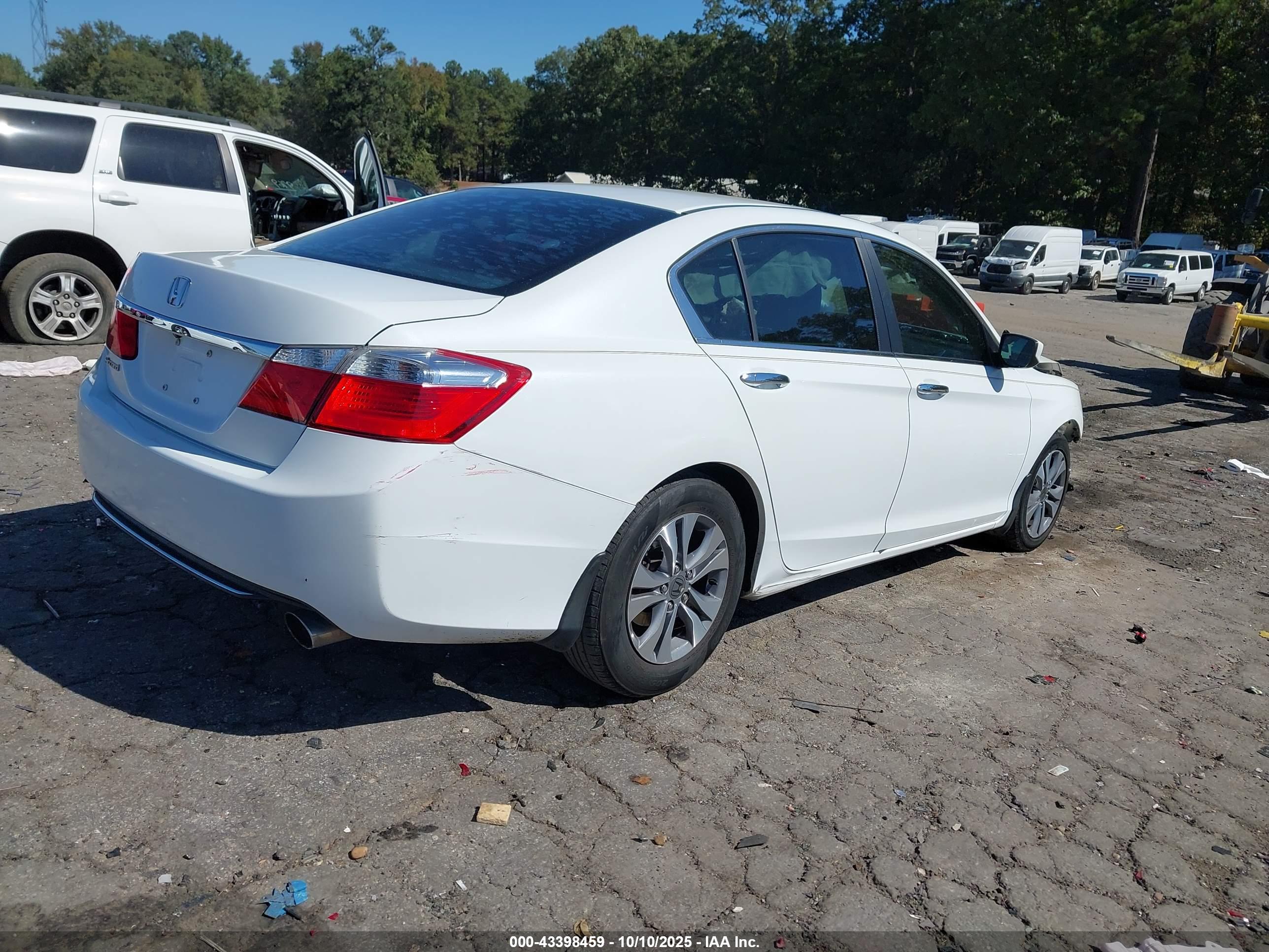 HONDA ACCORD image 4