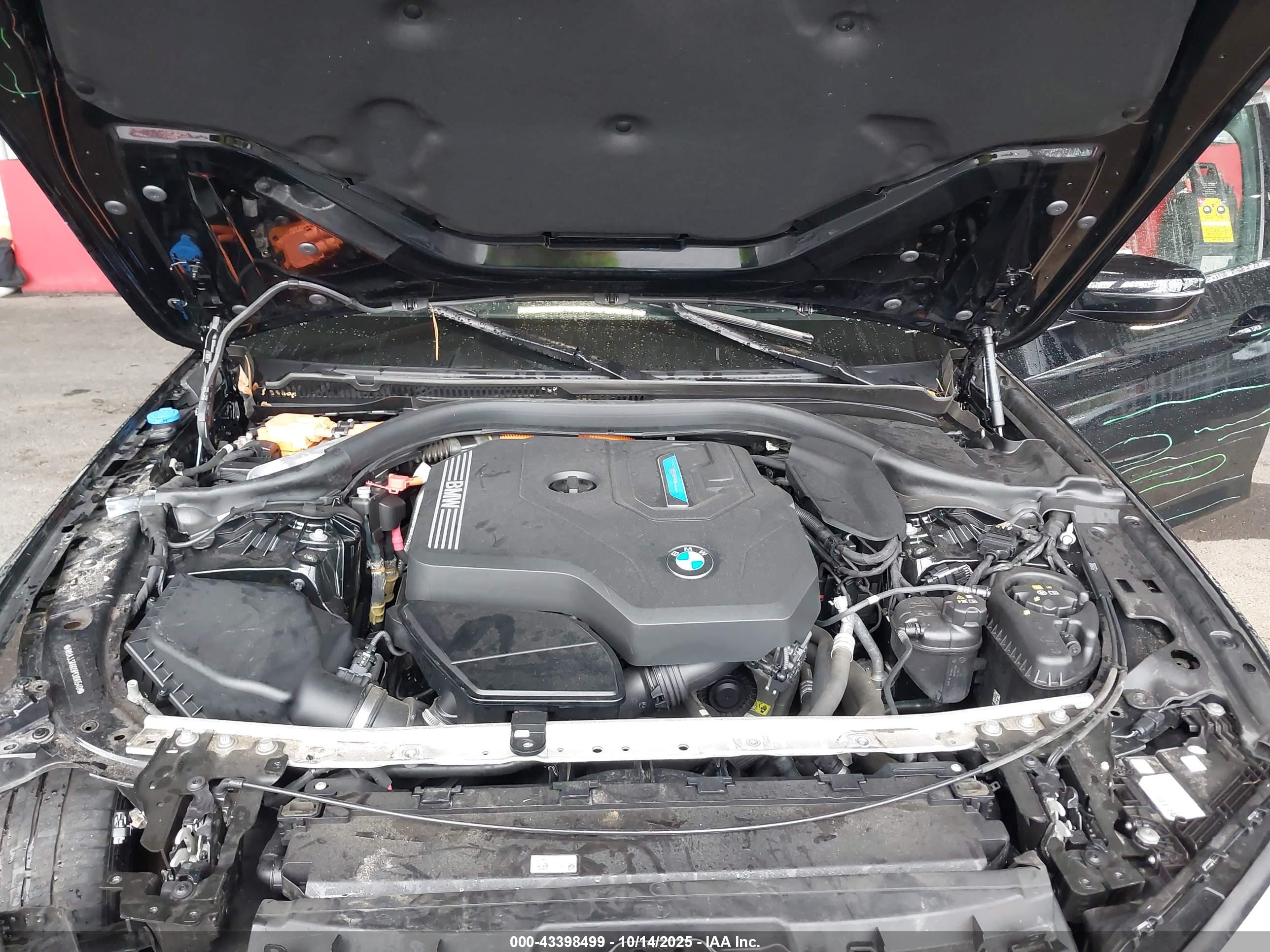 BMW 530E image 10