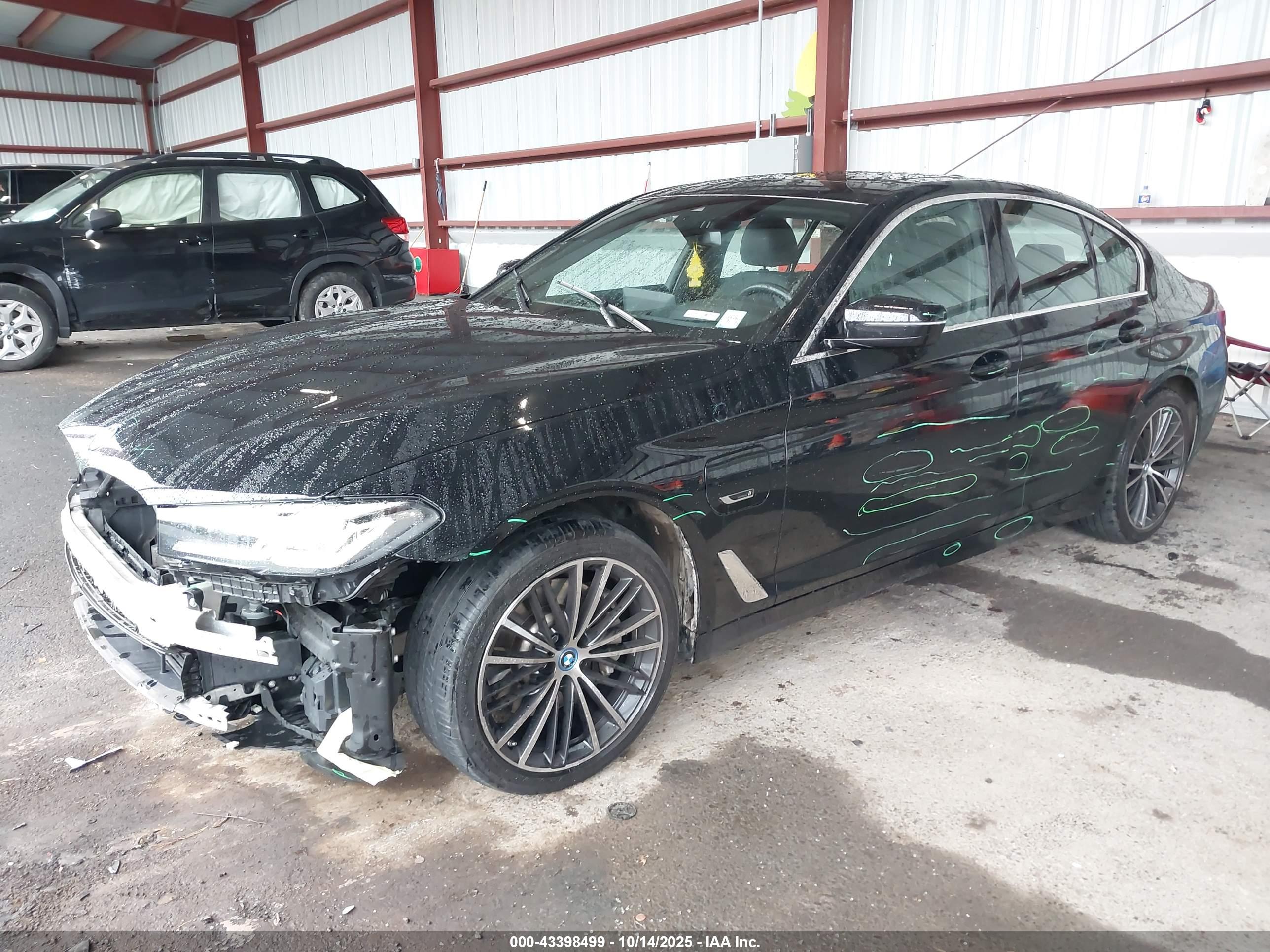 BMW 530E image 2
