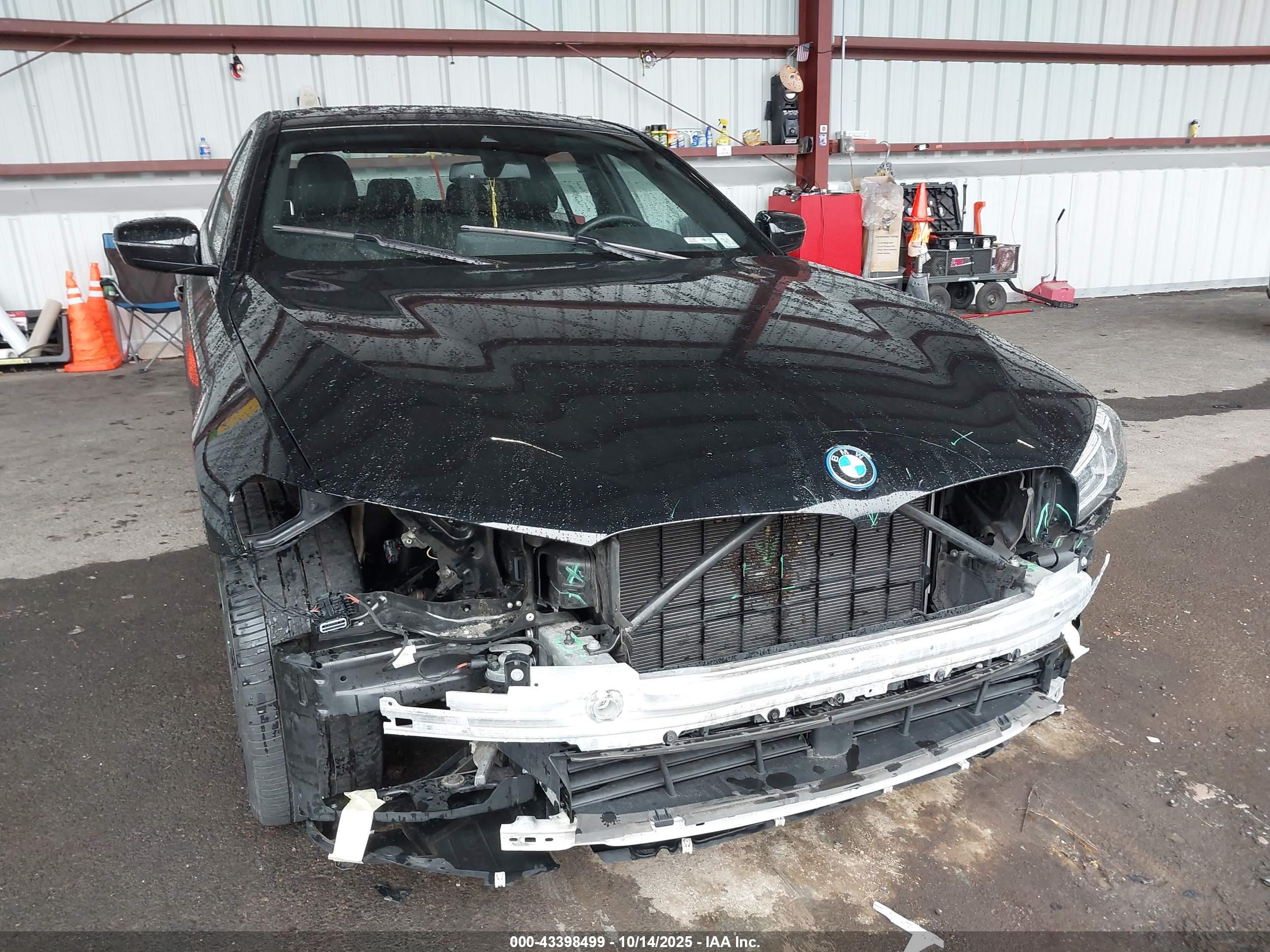 BMW 530E image 6