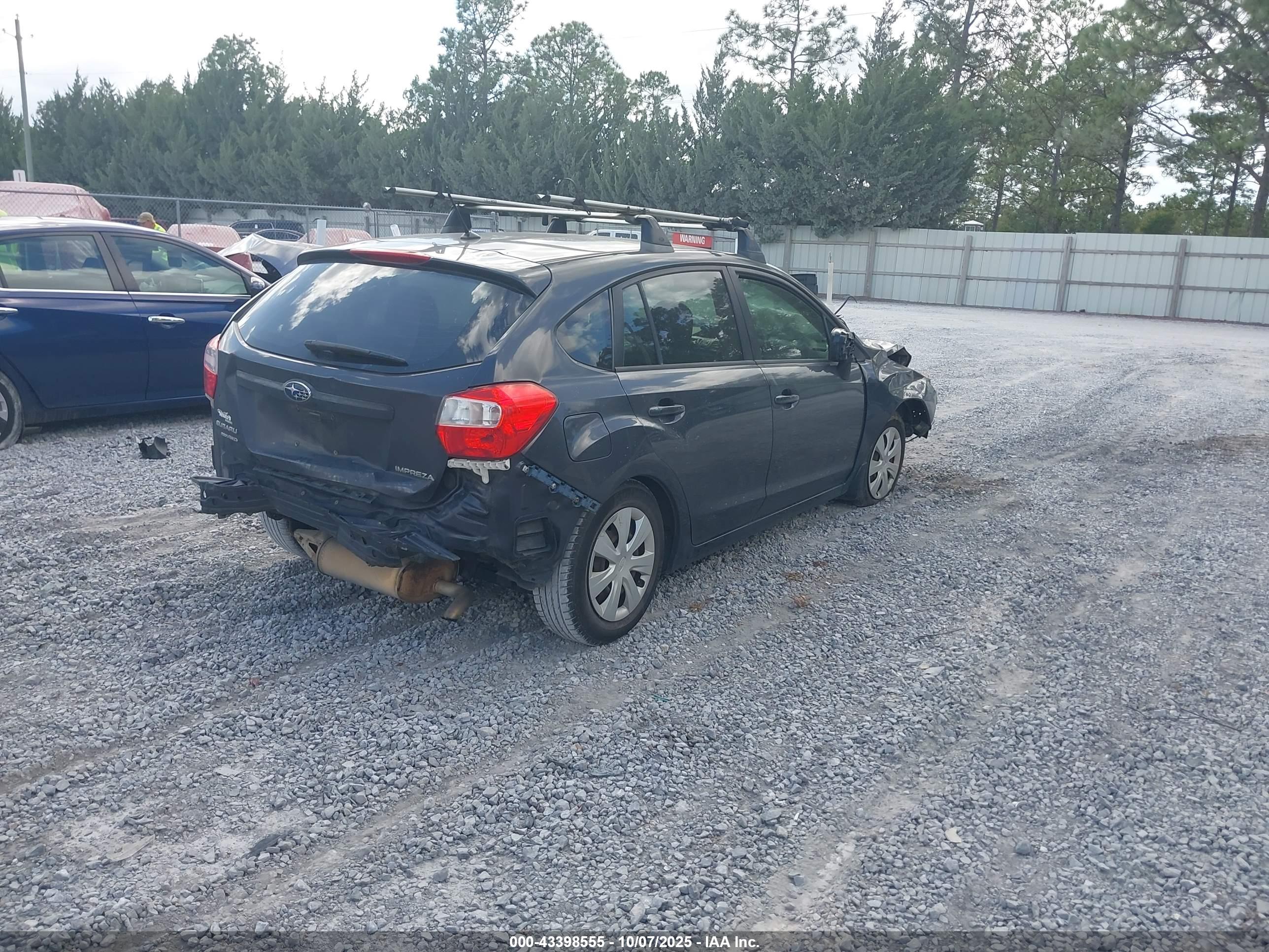 SUBARU IMPREZA image 4