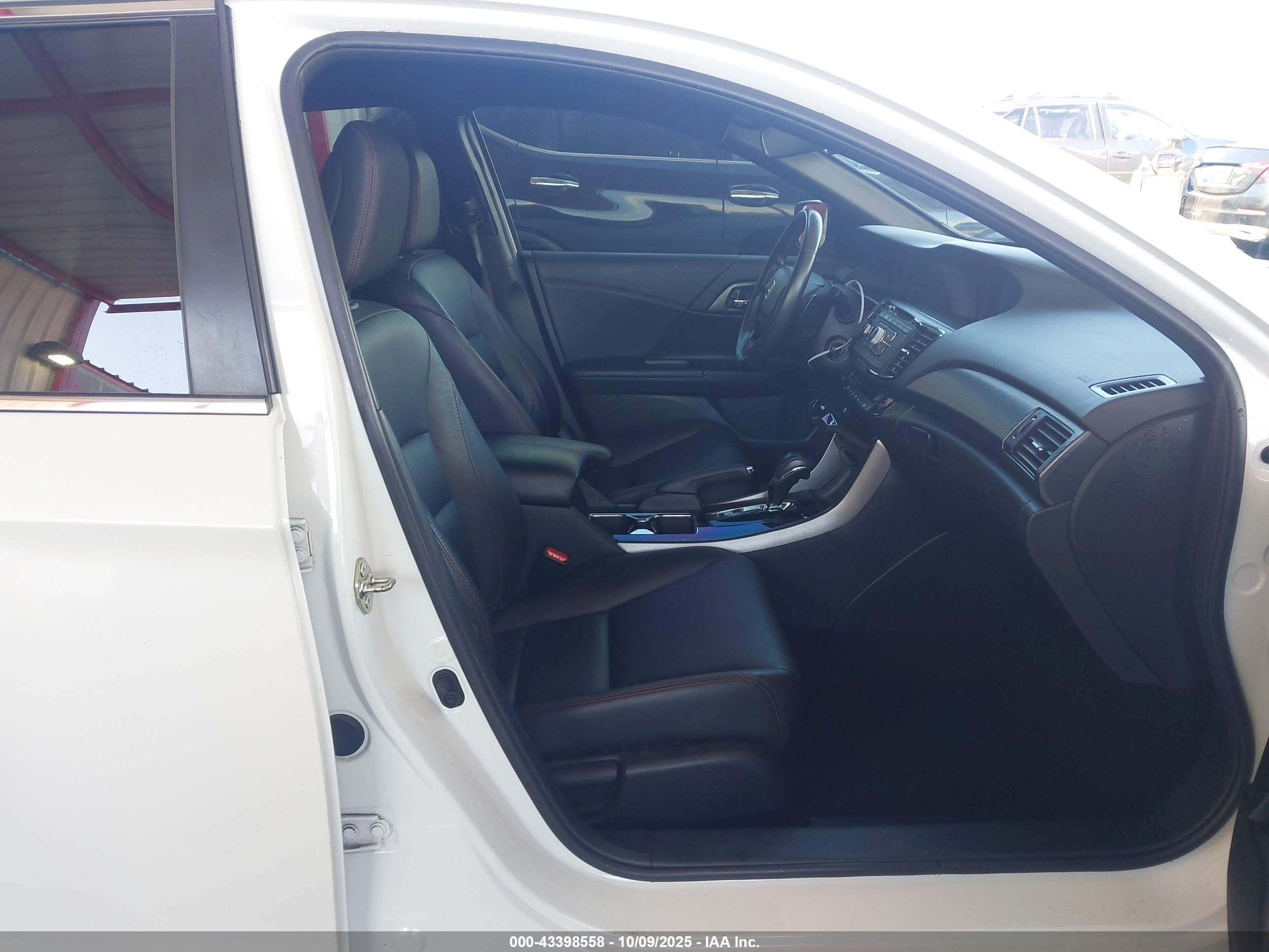HONDA ACCORD image 5