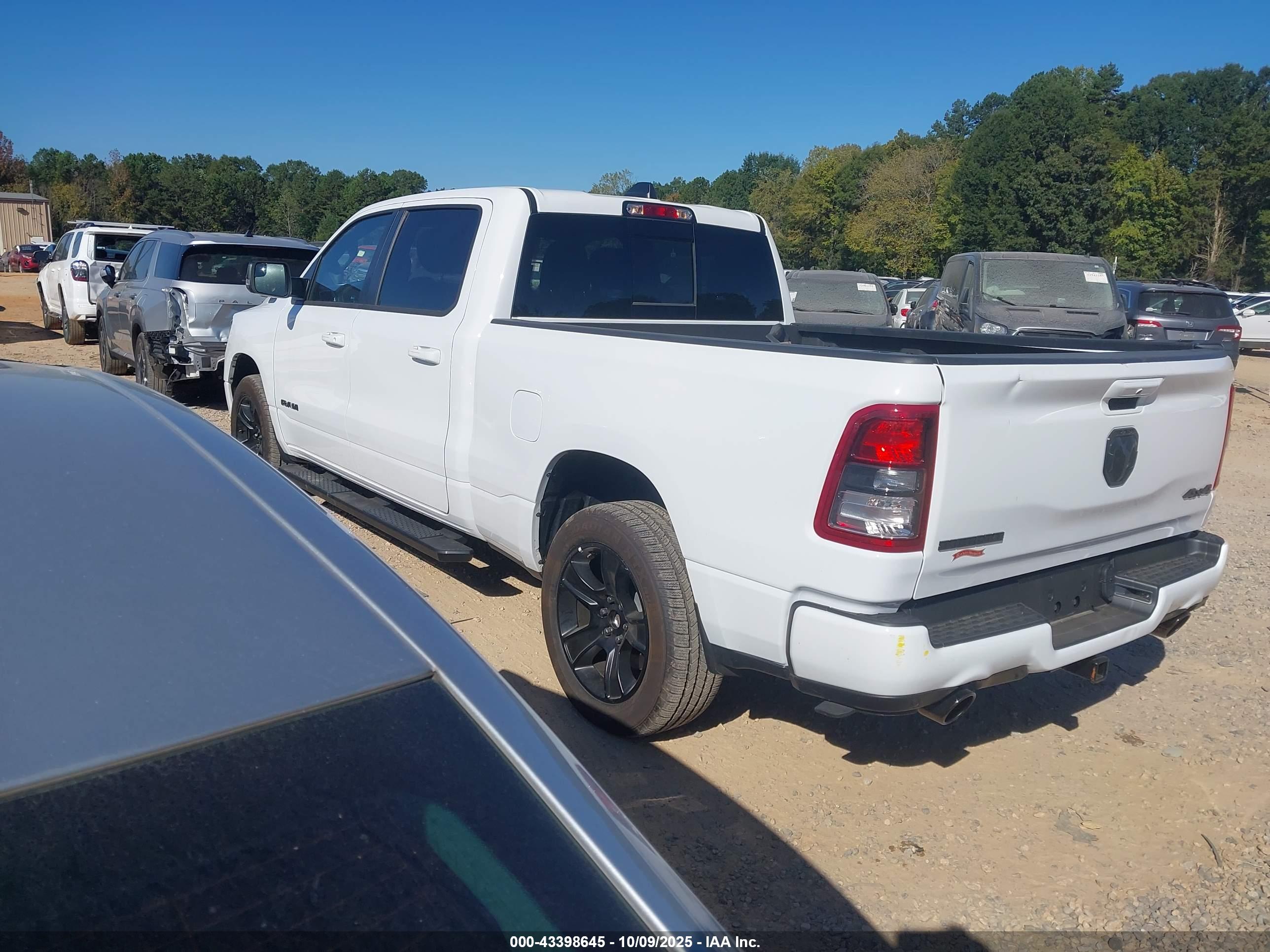 RAM 1500 image 3