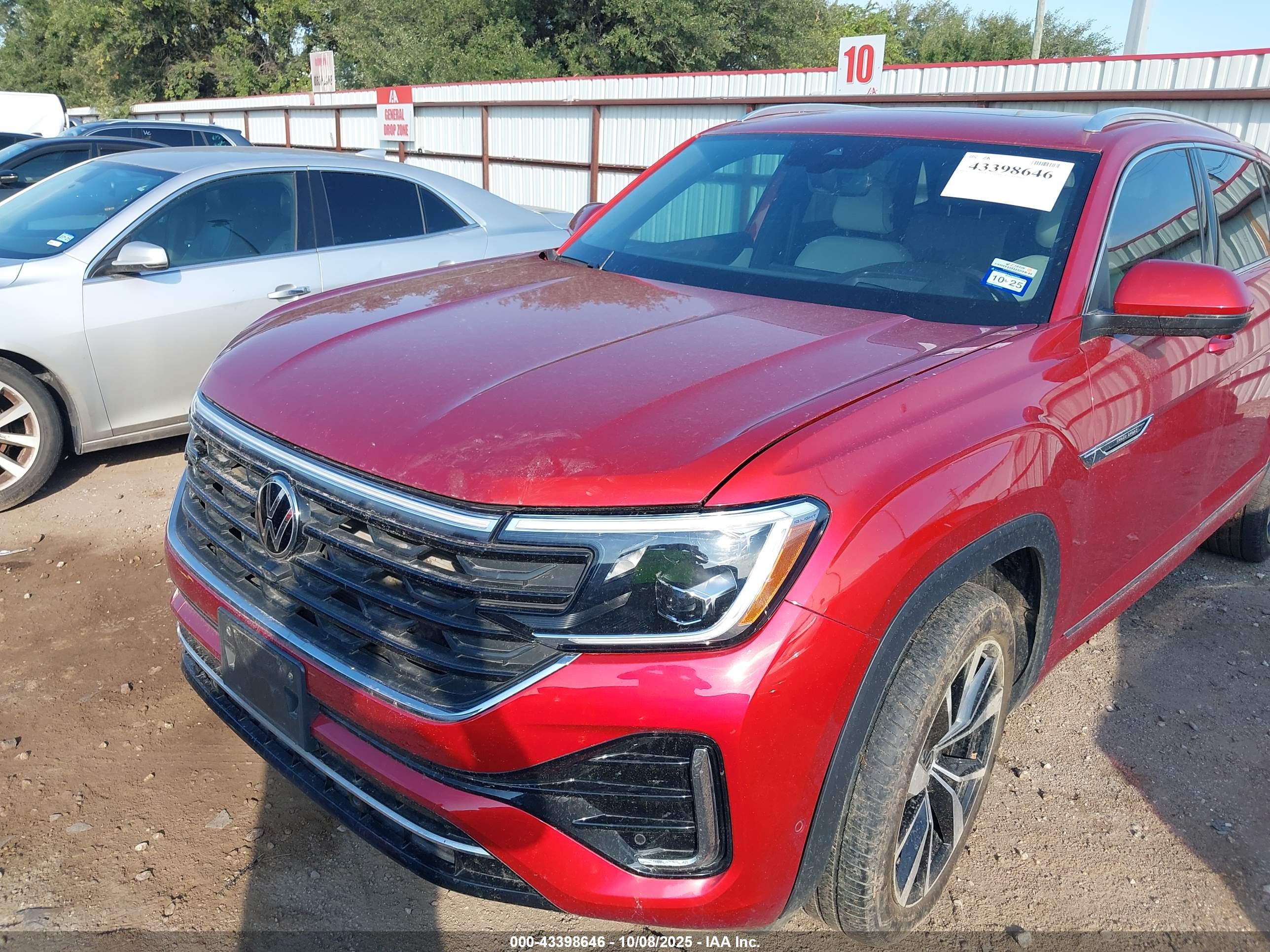 VOLKSWAGEN ATLAS image 6