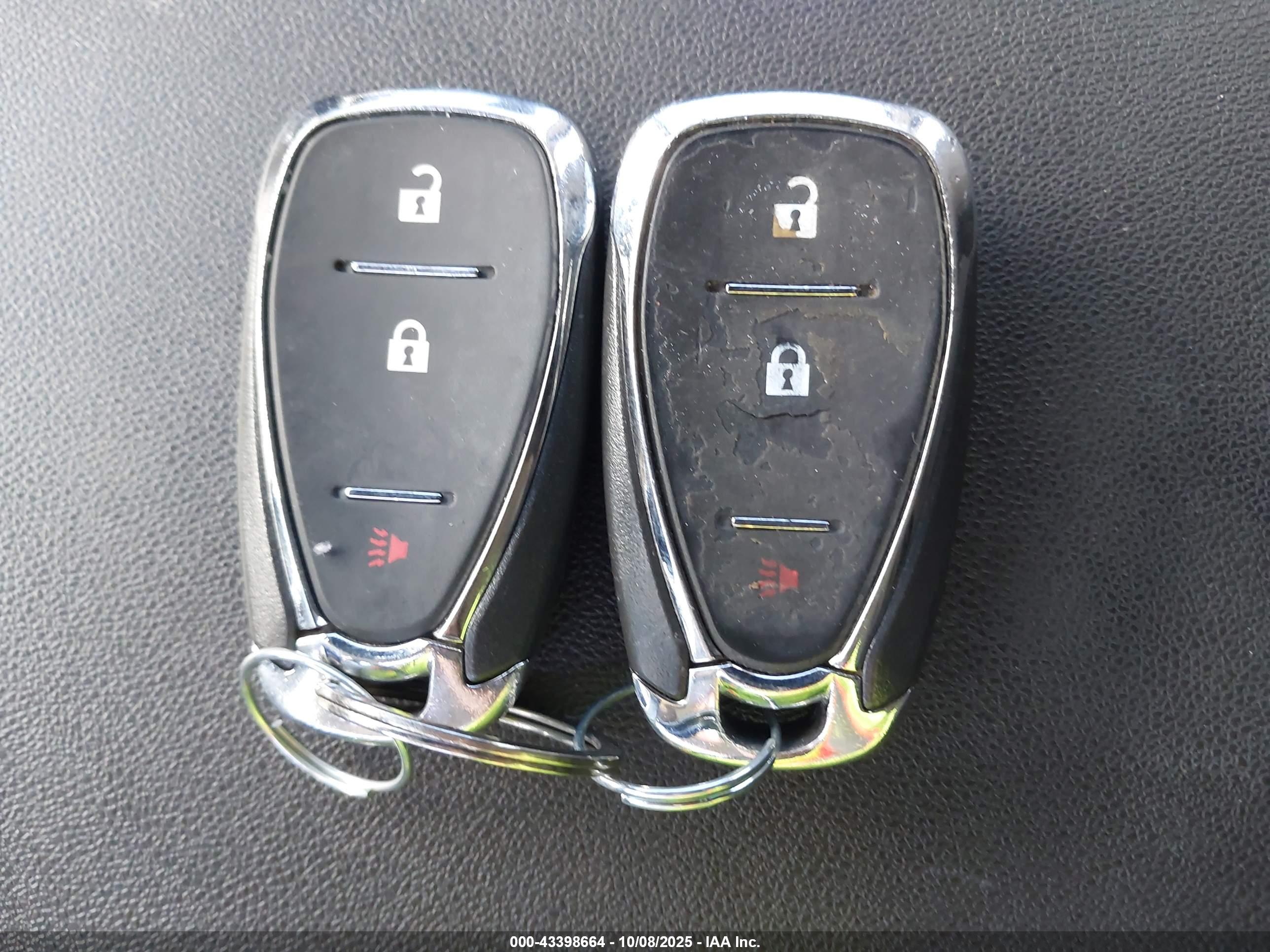 CHEVROLET EQUINOX image 11