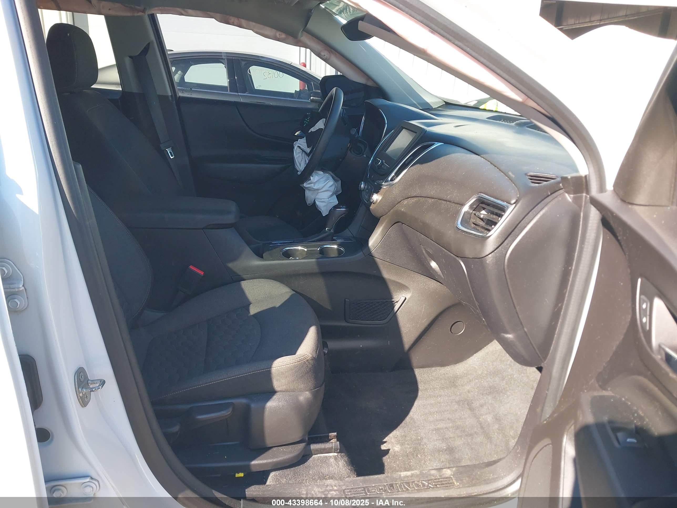 CHEVROLET EQUINOX image 5