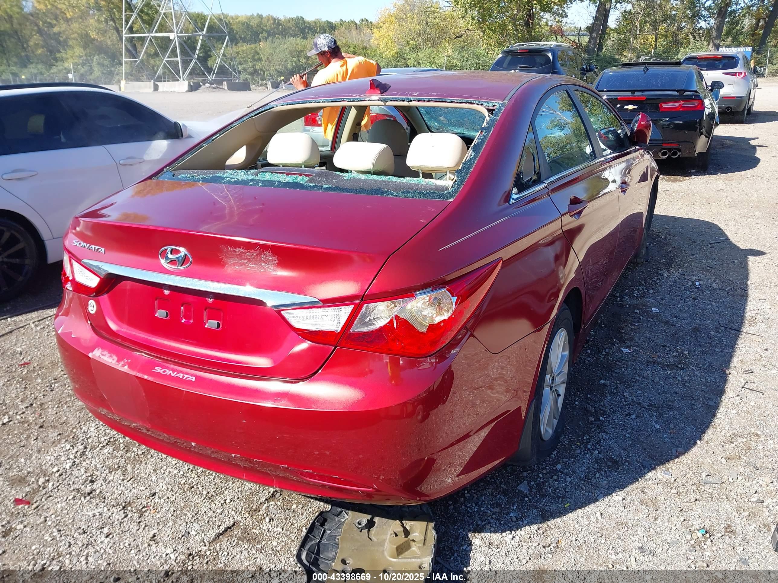 HYUNDAI SONATA image 4