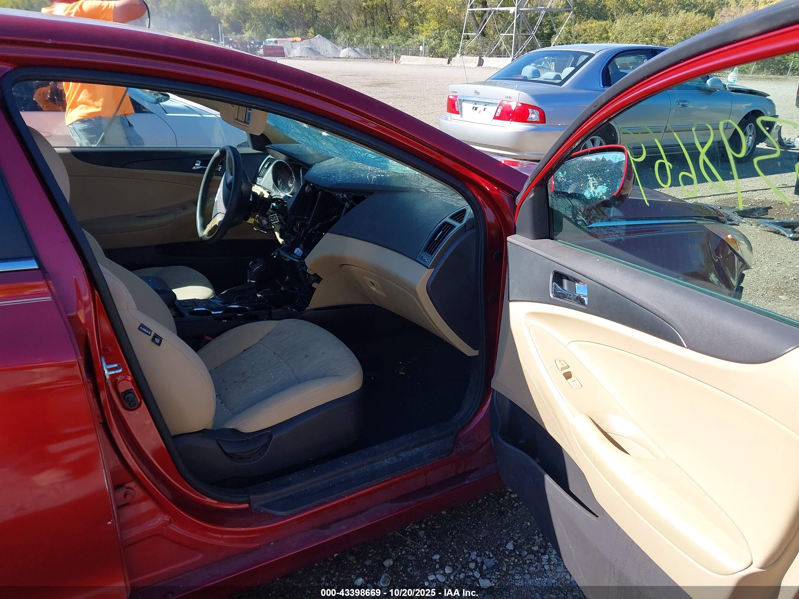 HYUNDAI SONATA image 5