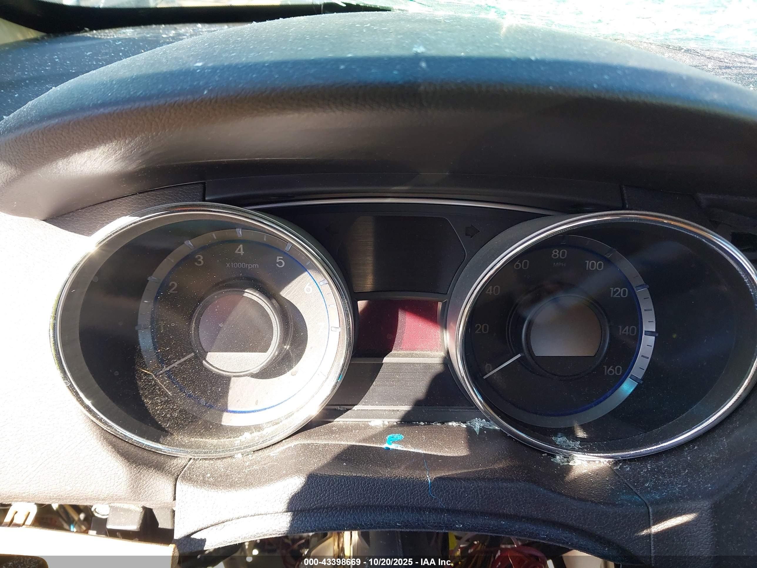 HYUNDAI SONATA image 7