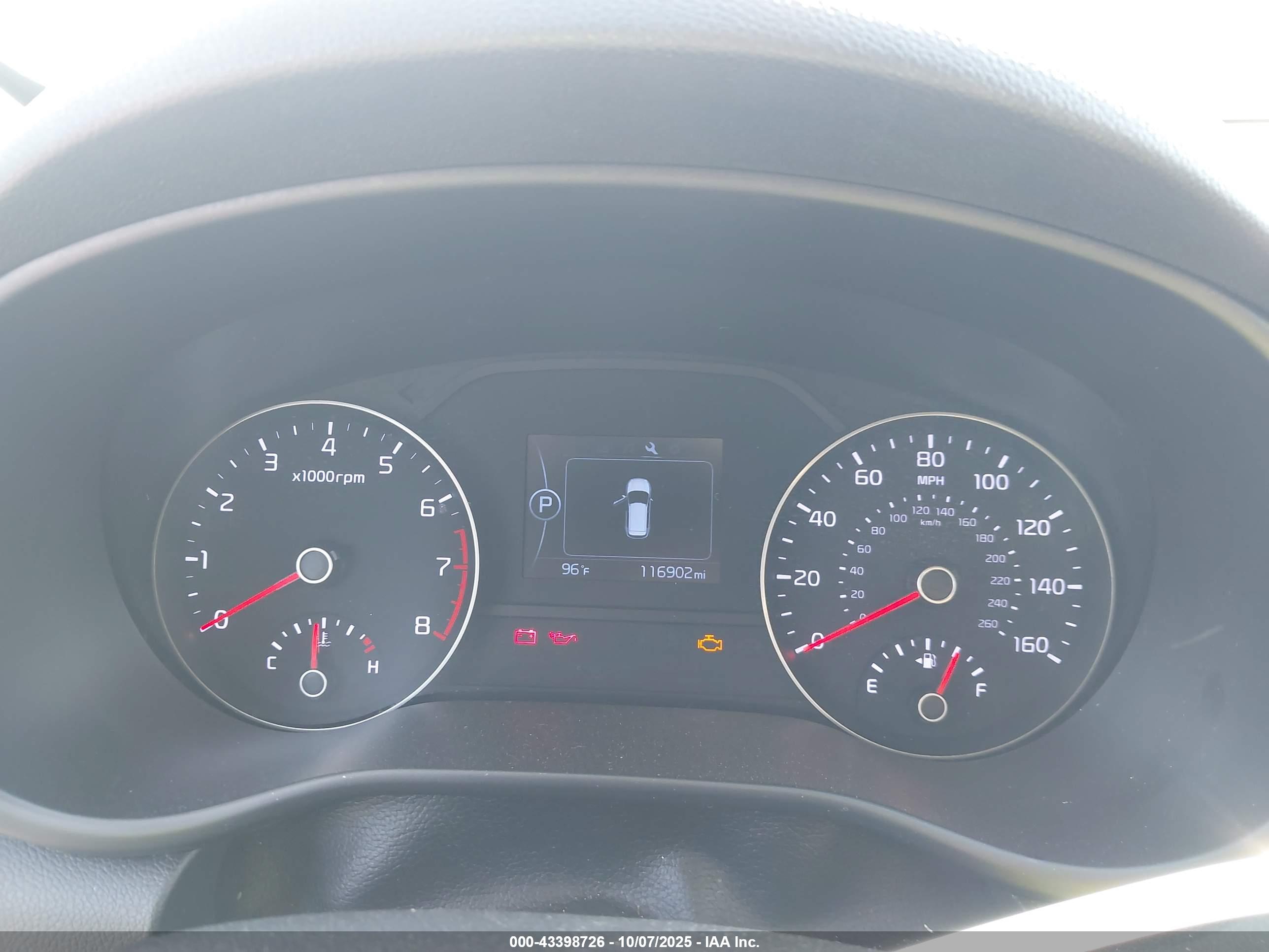 KIA SPORTAGE image 7