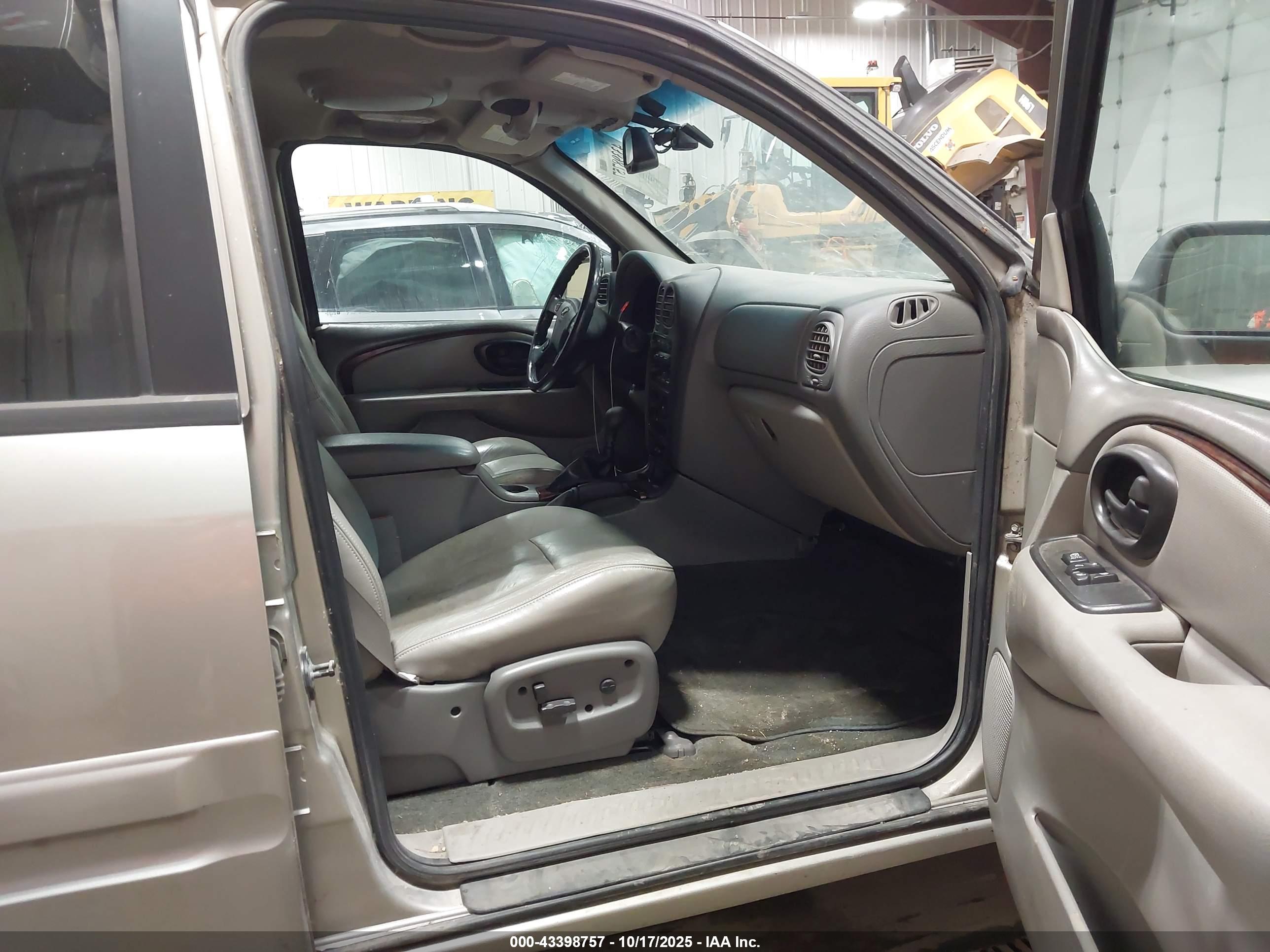 OLDSMOBILE BRAVADA image 5
