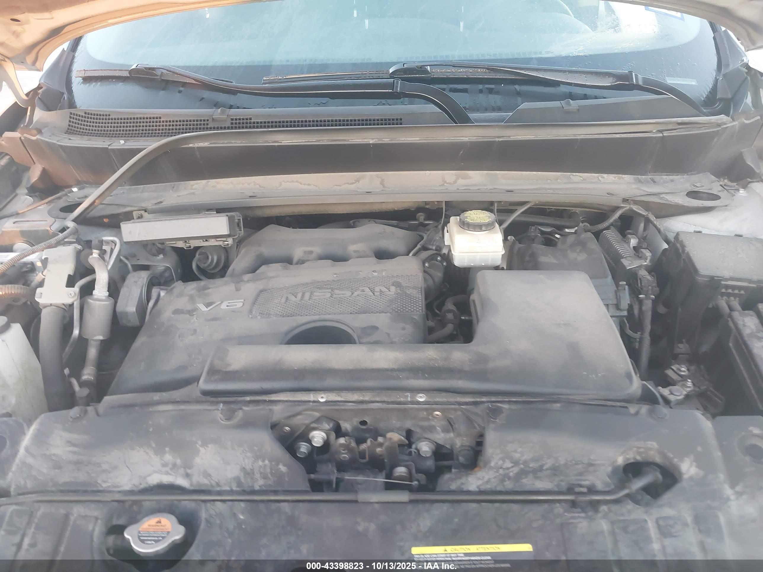 NISSAN PATHFINDER image 10