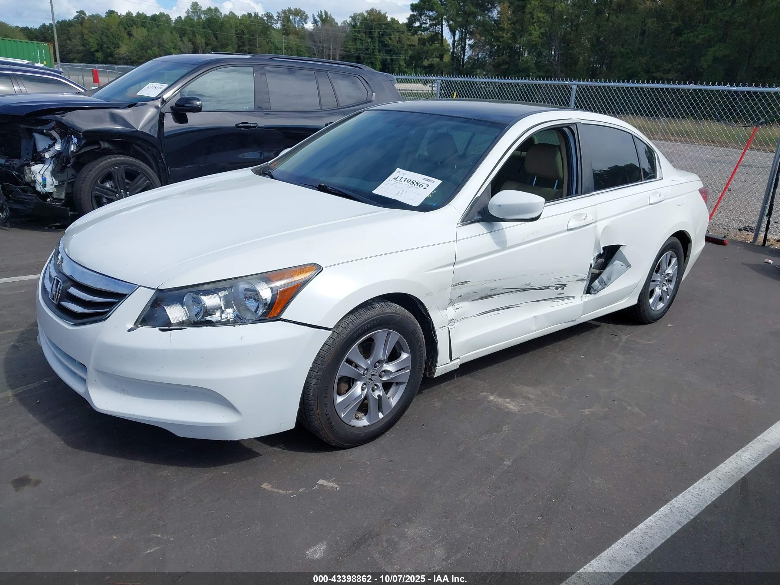 HONDA ACCORD image 2