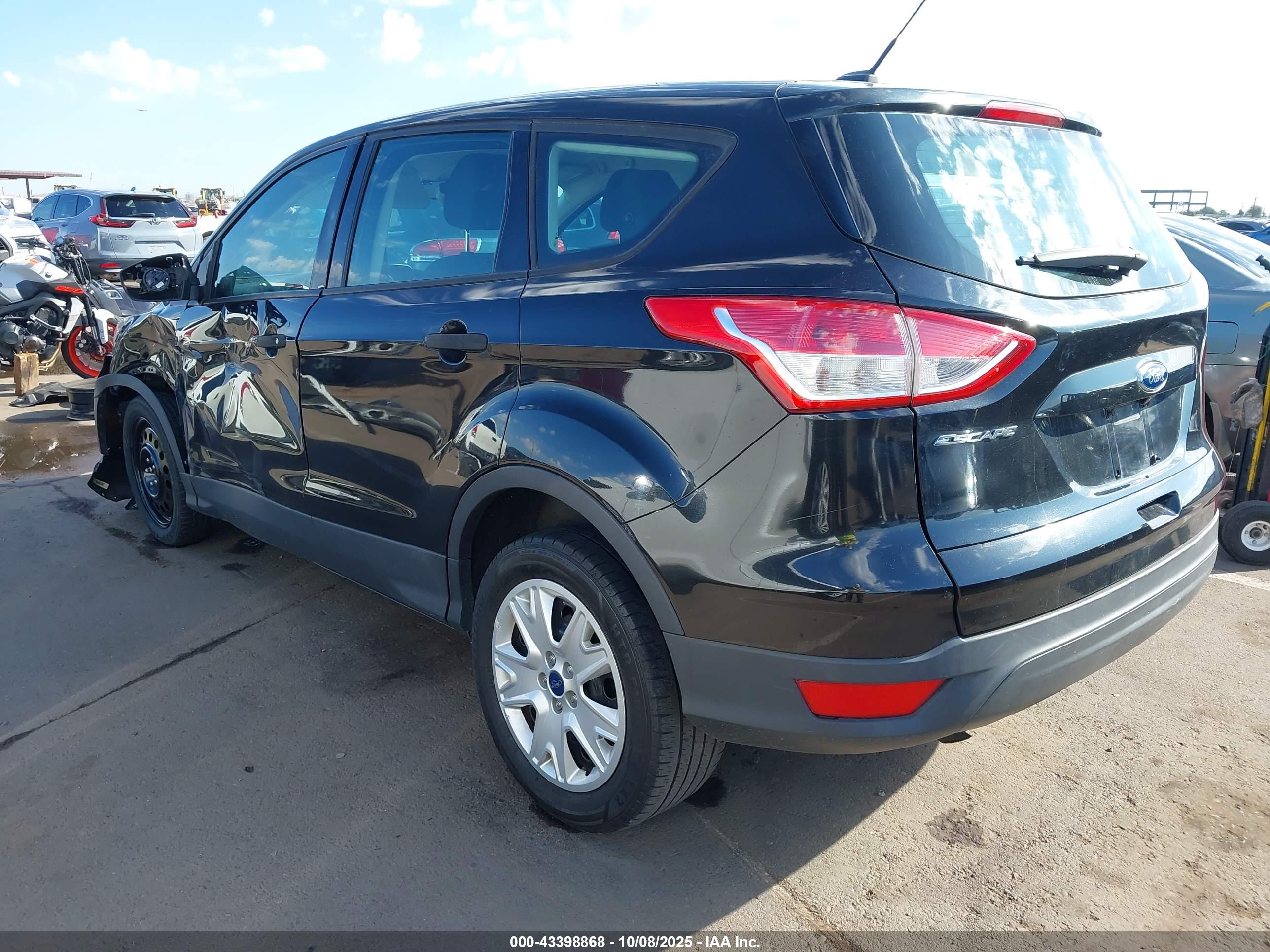 FORD ESCAPE image 3