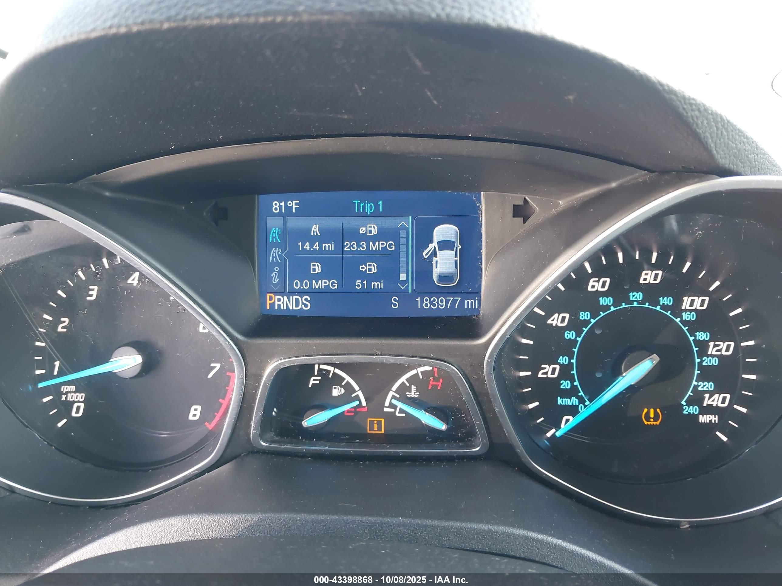 FORD ESCAPE image 7
