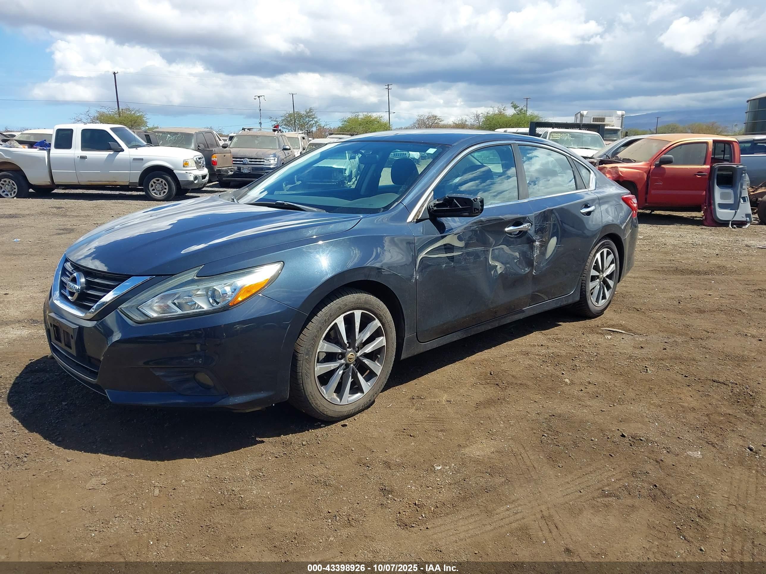 NISSAN ALTIMA image 2