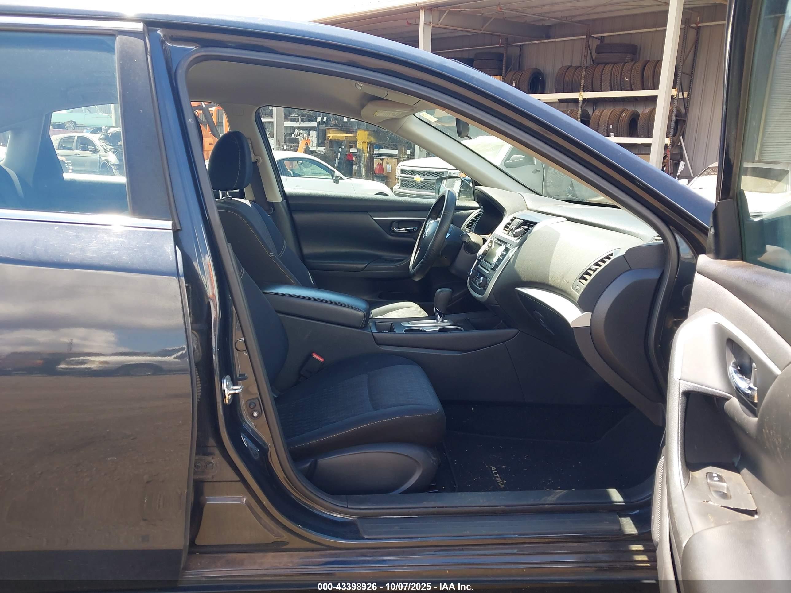 NISSAN ALTIMA image 5
