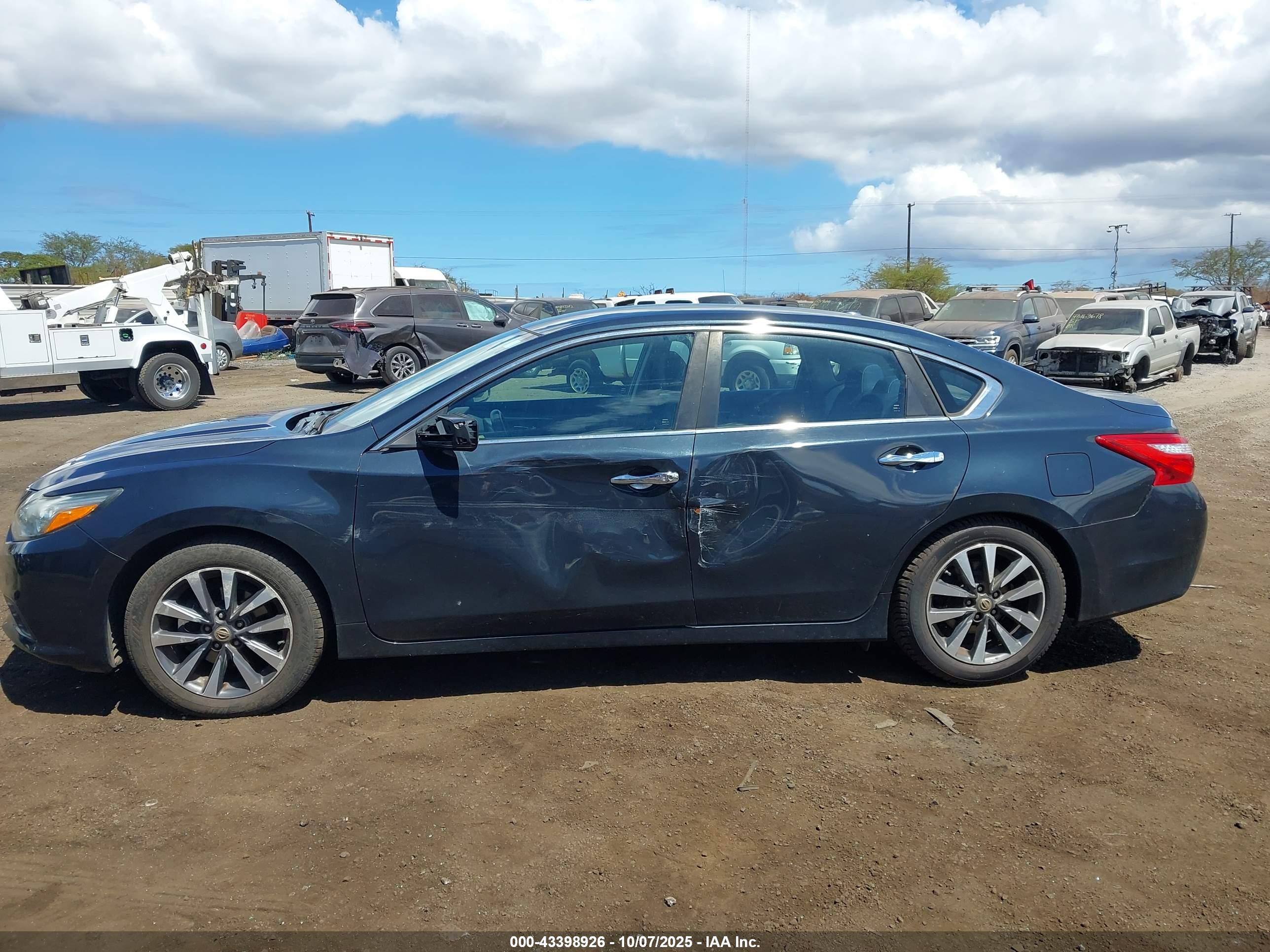 NISSAN ALTIMA image 6