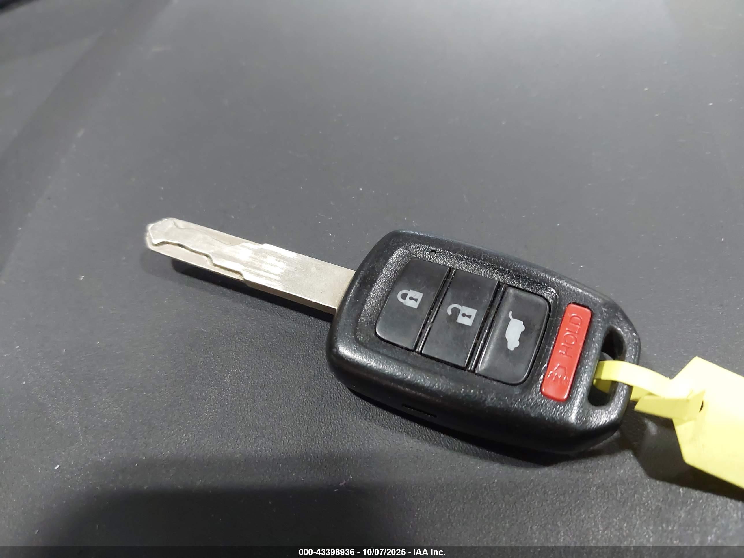 HONDA CIVIC image 11