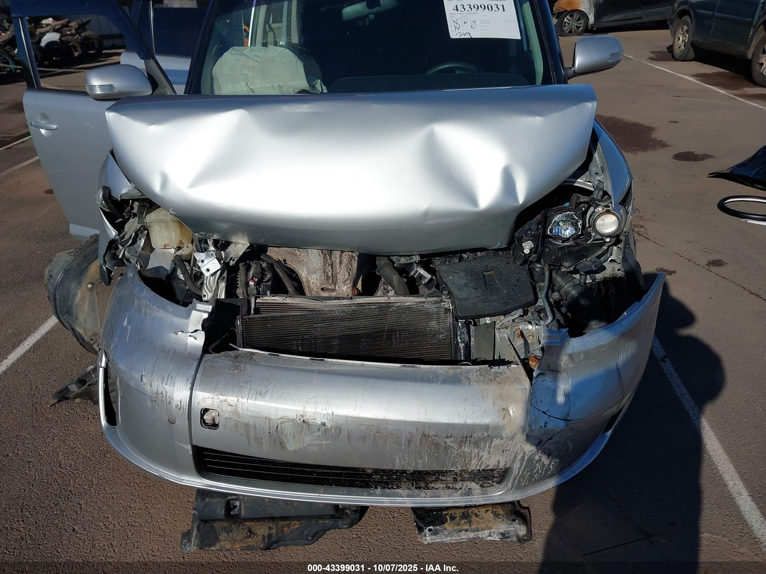 SCION XB image 6