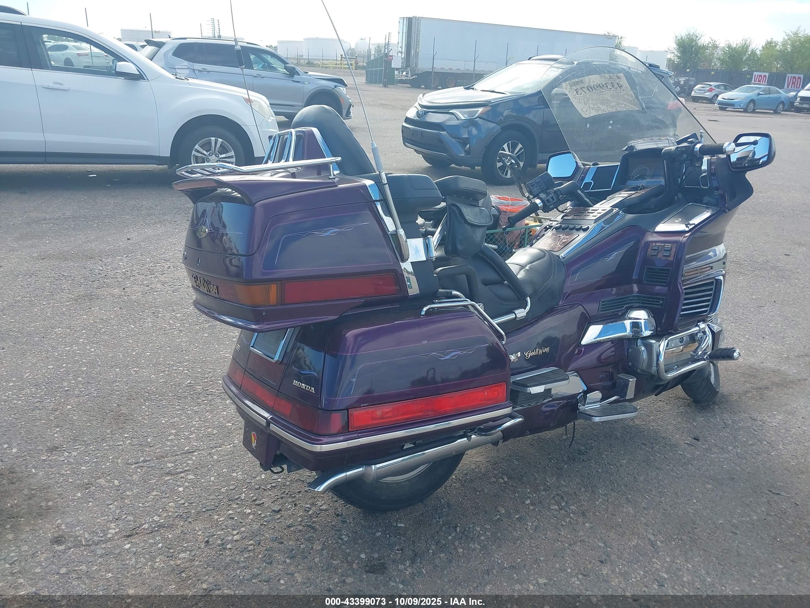 HONDA GL1500 image 4