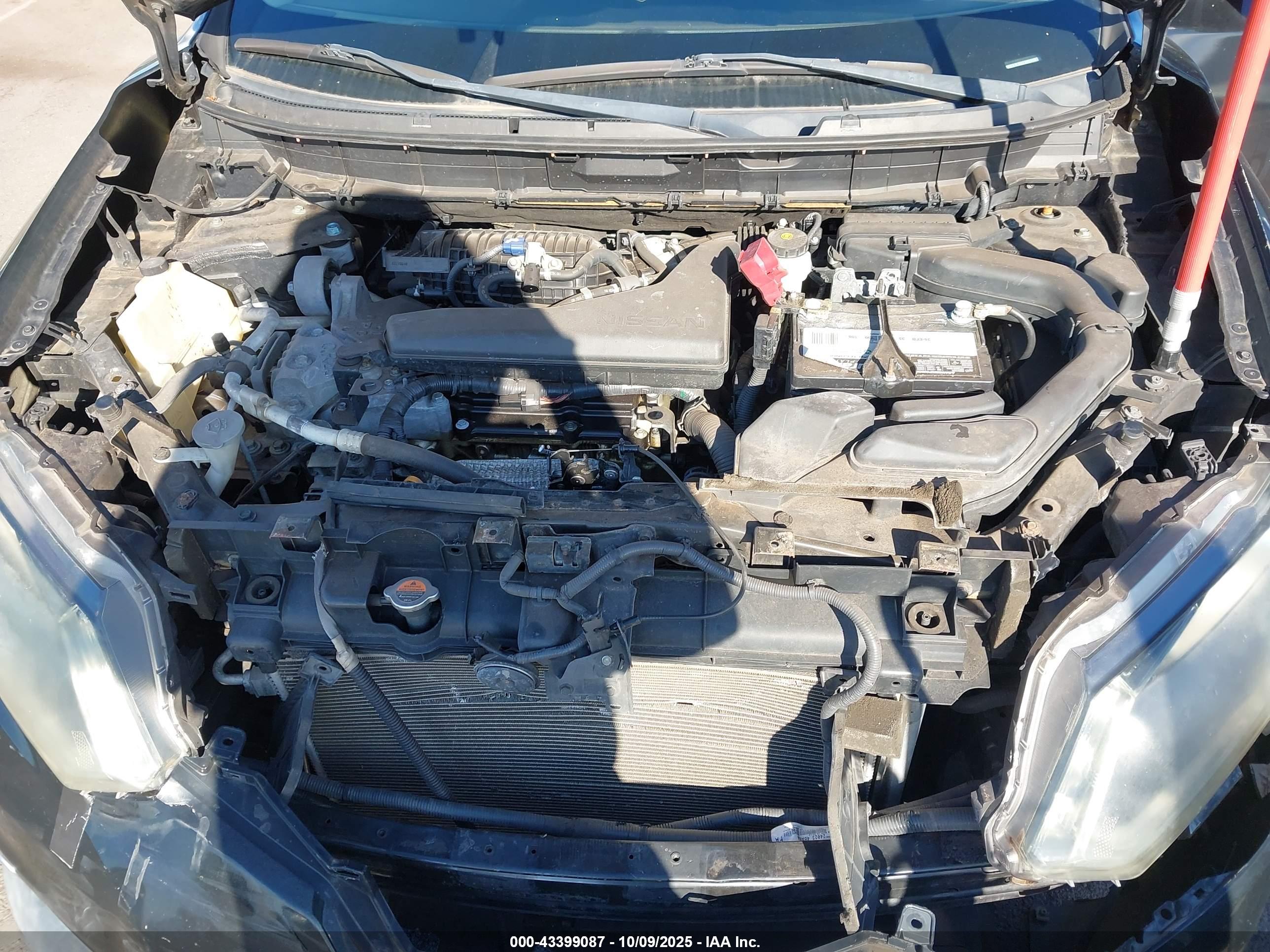 NISSAN ROGUE image 10