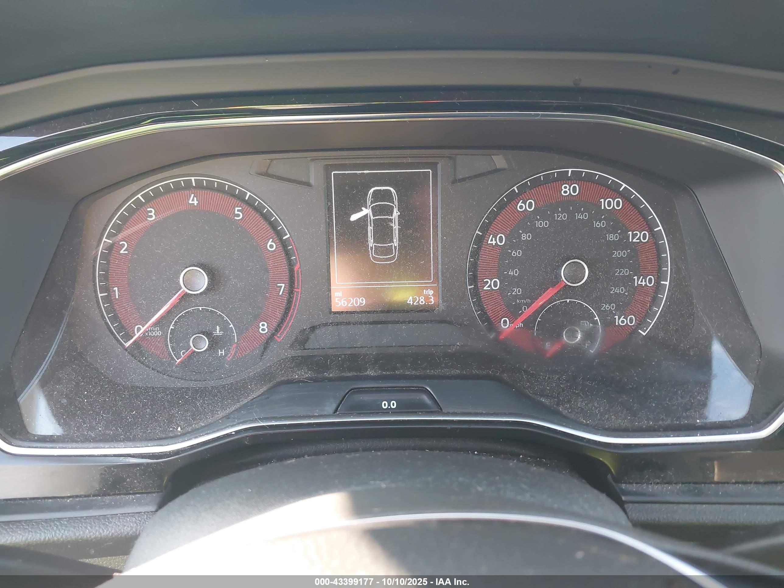 VOLKSWAGEN JETTA image 7