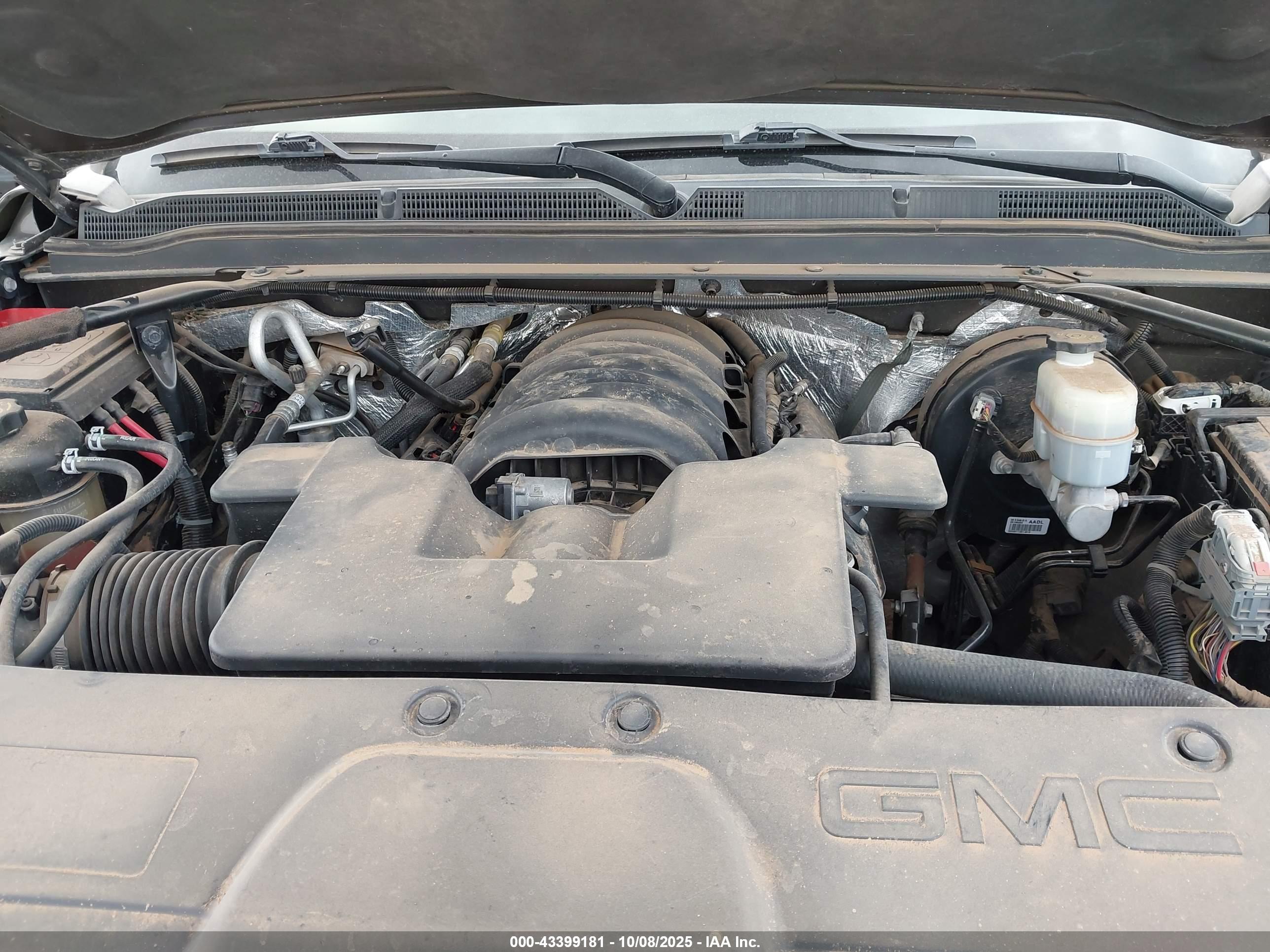 GMC YUKON image 10