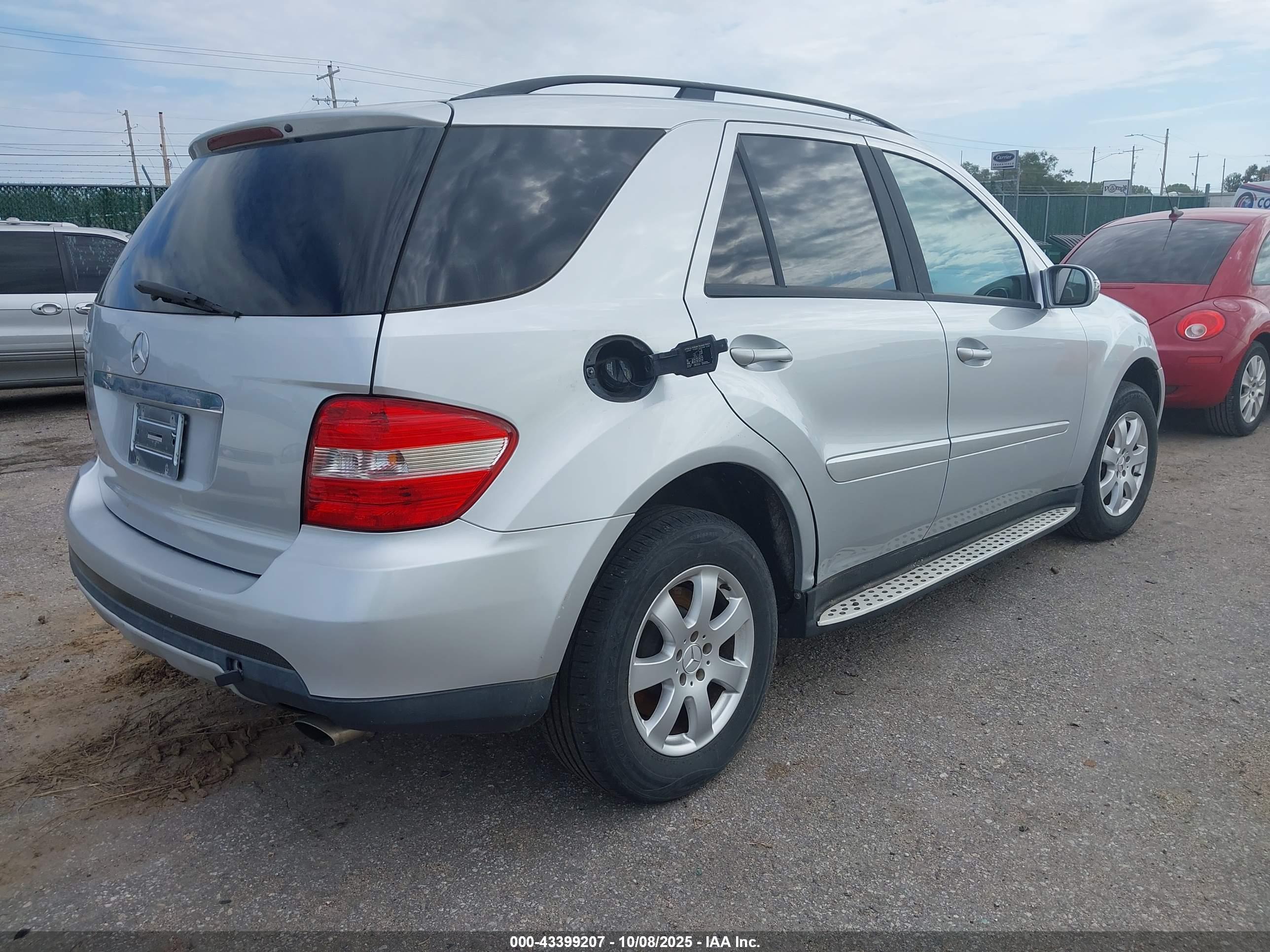 MERCEDES-BENZ ML image 4