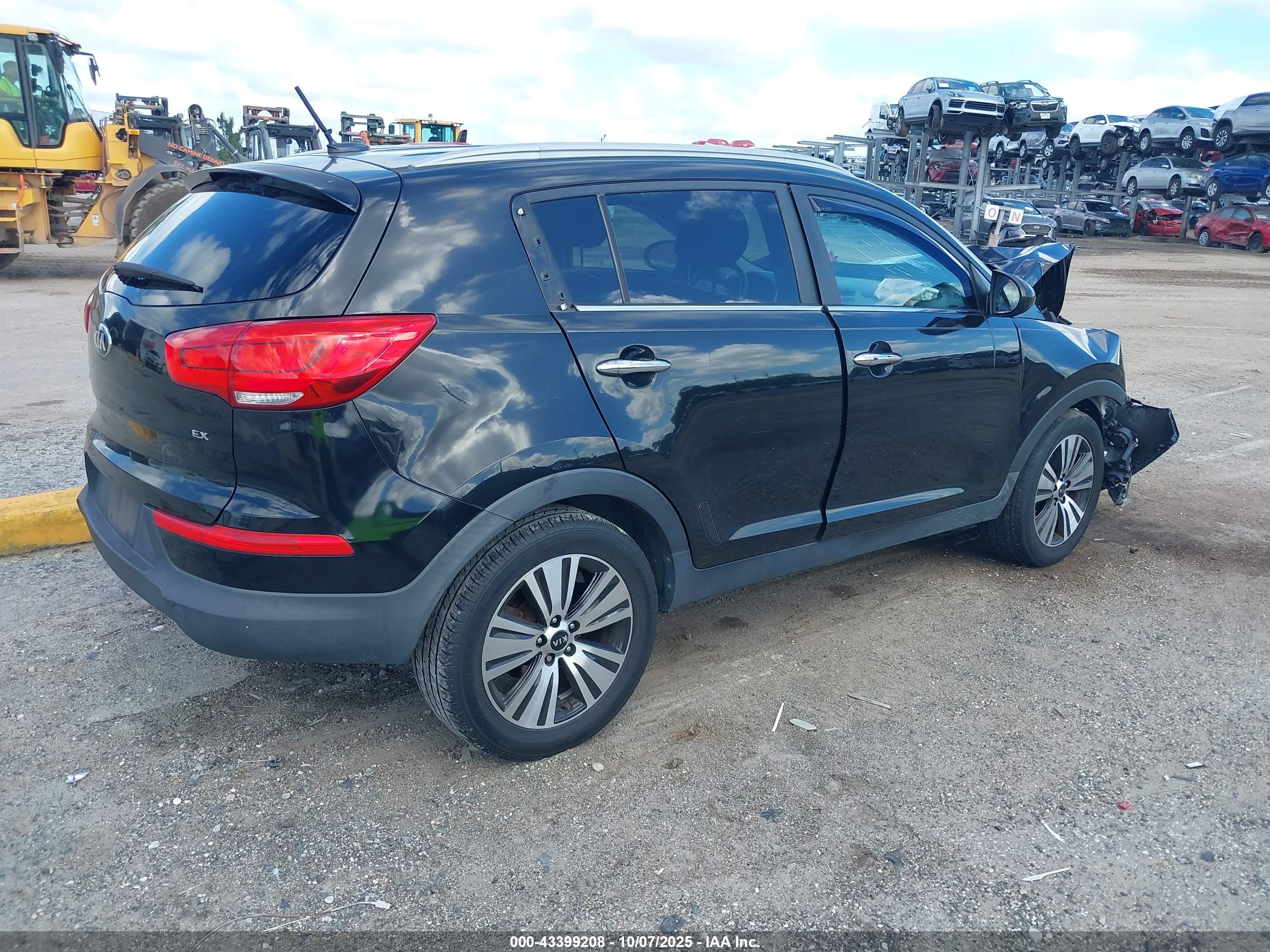 KIA SPORTAGE image 4